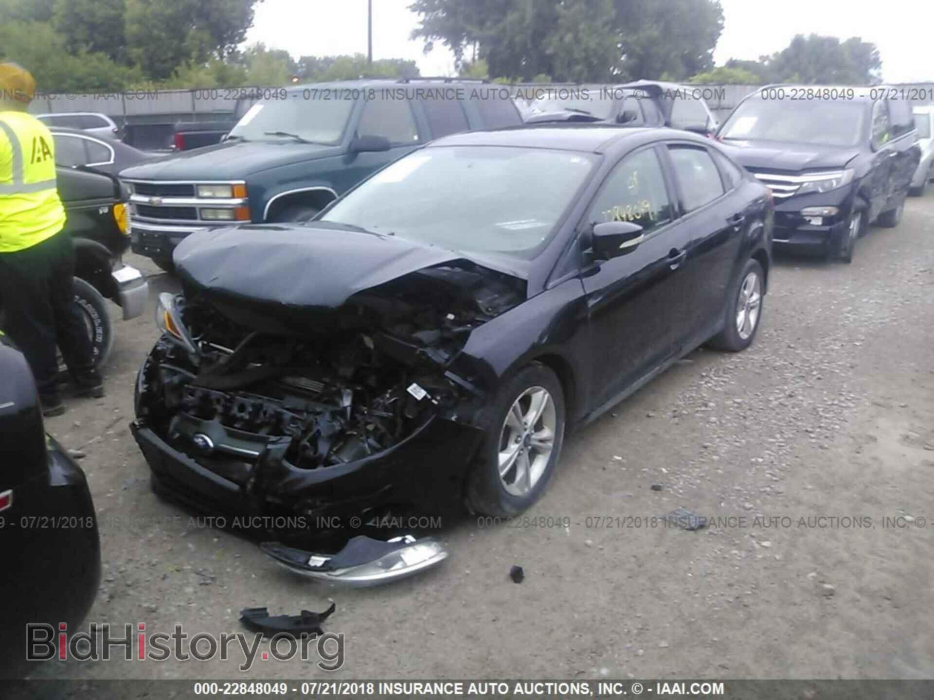 2013 Ford Focus - VIN: 1FADP3F27DL312690 - Photo 2