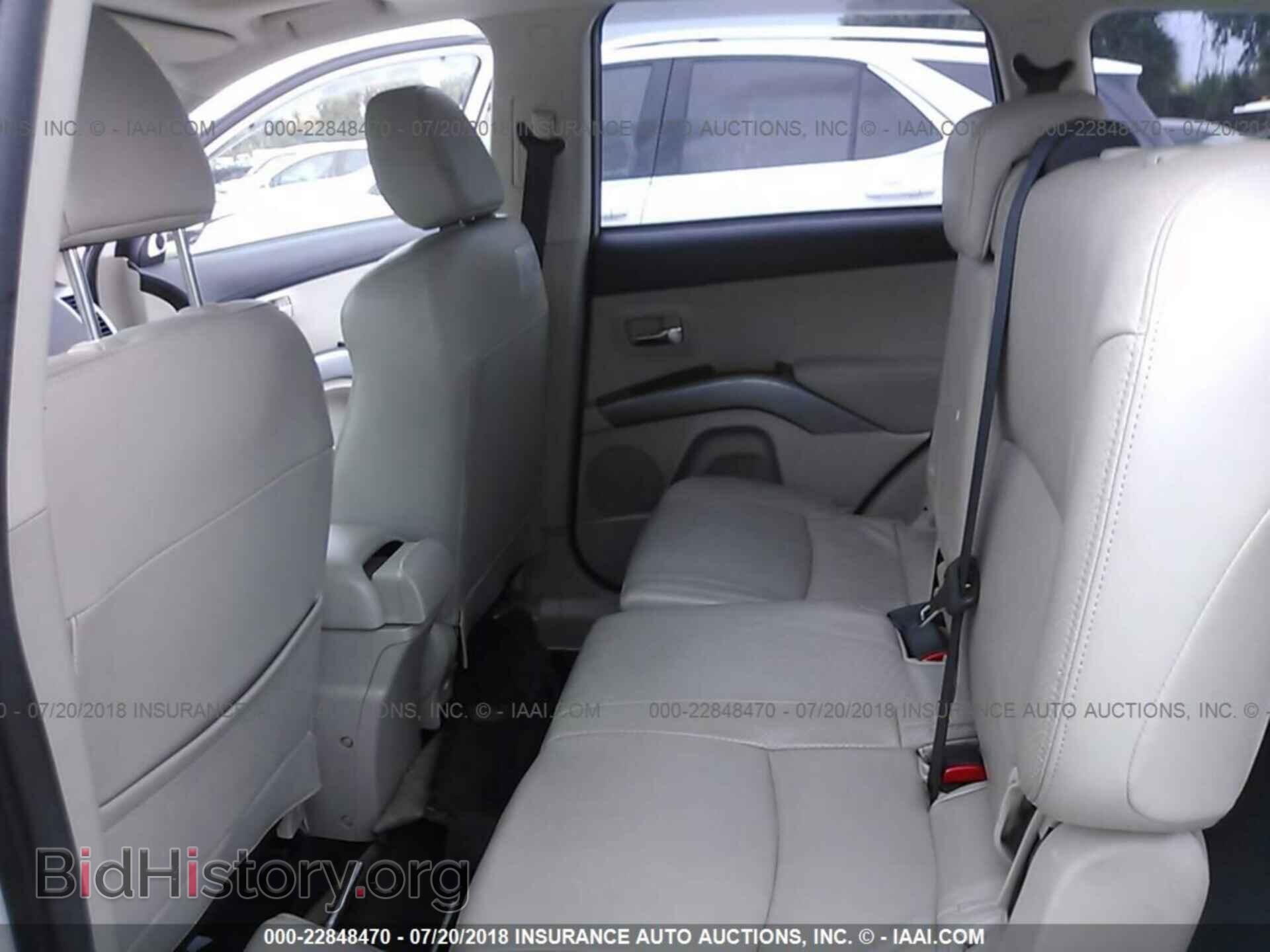 2011 Mitsubishi Outlander - VIN: JA4JS4AX9BU010971 - Фото 8