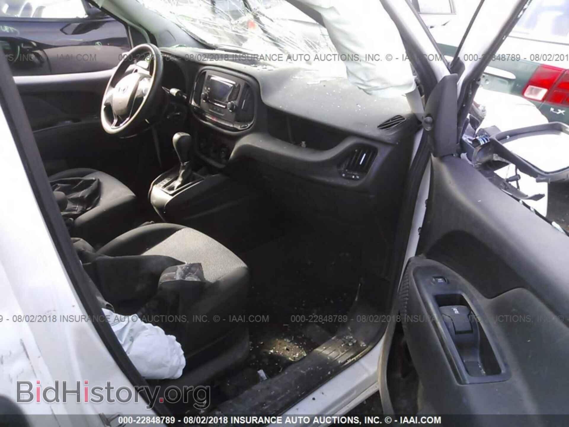 2015 Ram Promaster - VIN: ZFBERFAT2F6A47761 - Photo 5