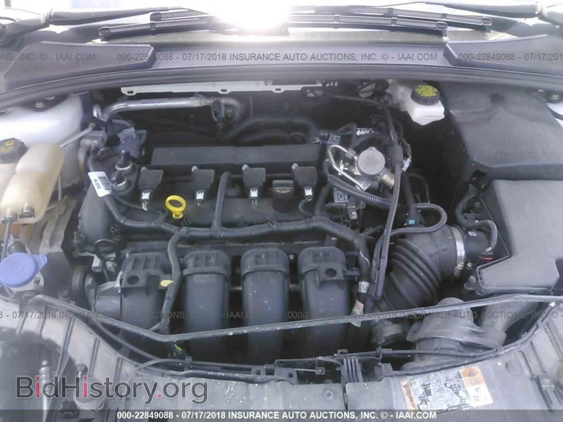 2017 Ford Focus - VIN: 1FADP3K22HL216235 - Photo 10