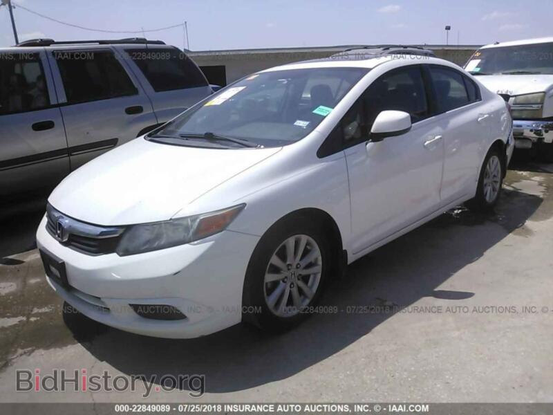2012 Honda CIVIC (VIN 2HGFB2F8XCH326032) — фото 2 из 10