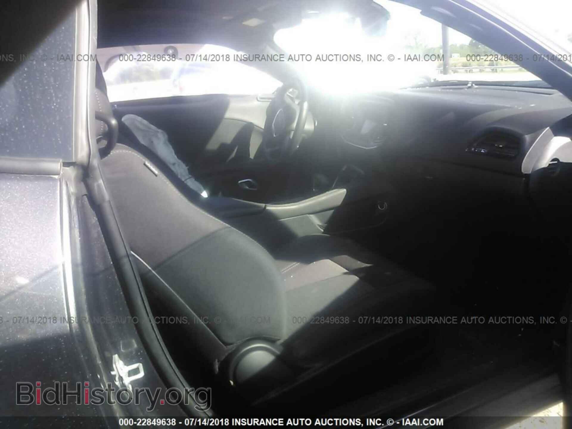 2018 Dodge Challenger - VIN: 2C3CDZAG8JH236267 - Фото 5