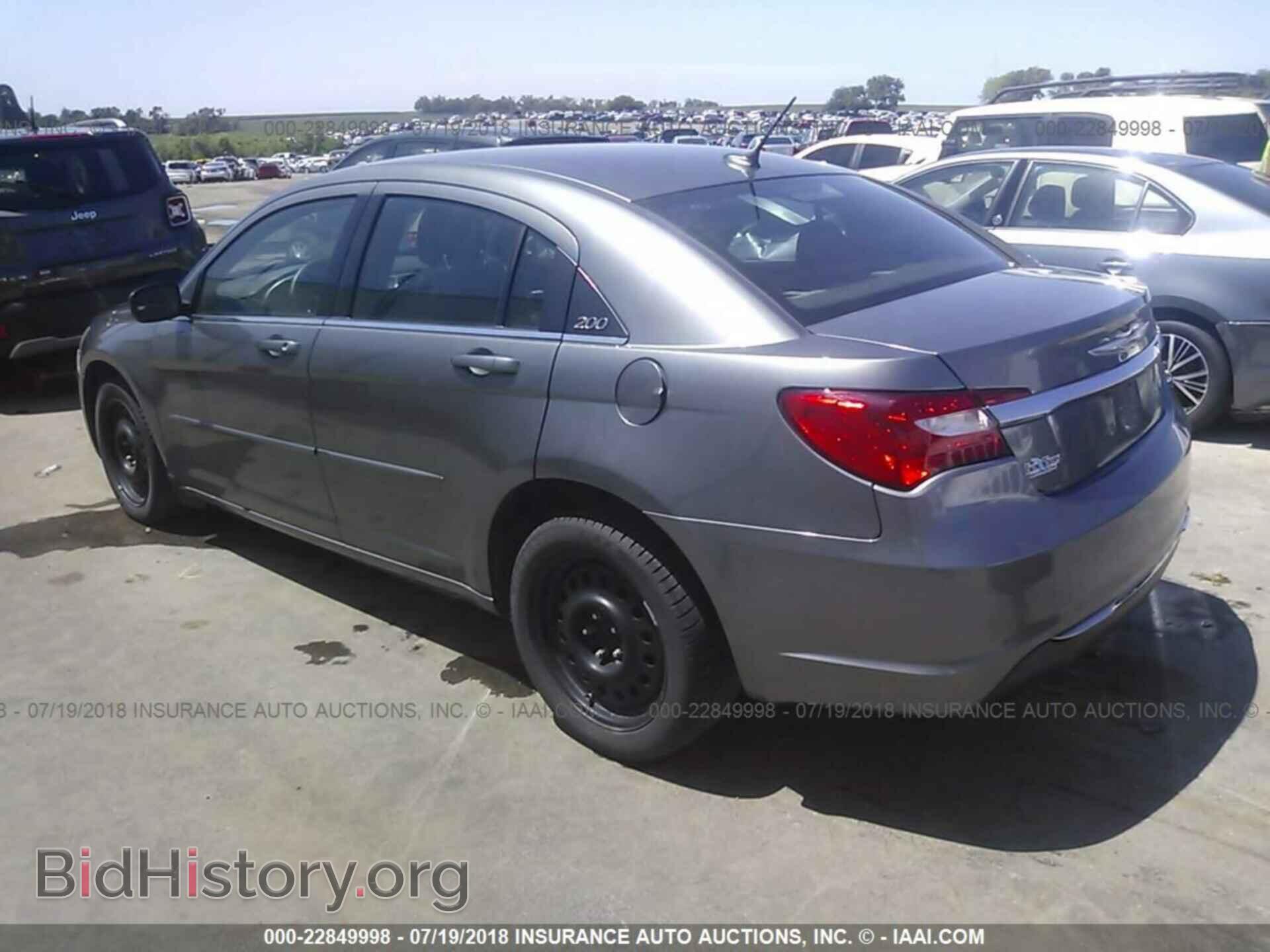 2012 Chrysler 200 - VIN: 1C3CCBAB1CN190662 - Фото 3