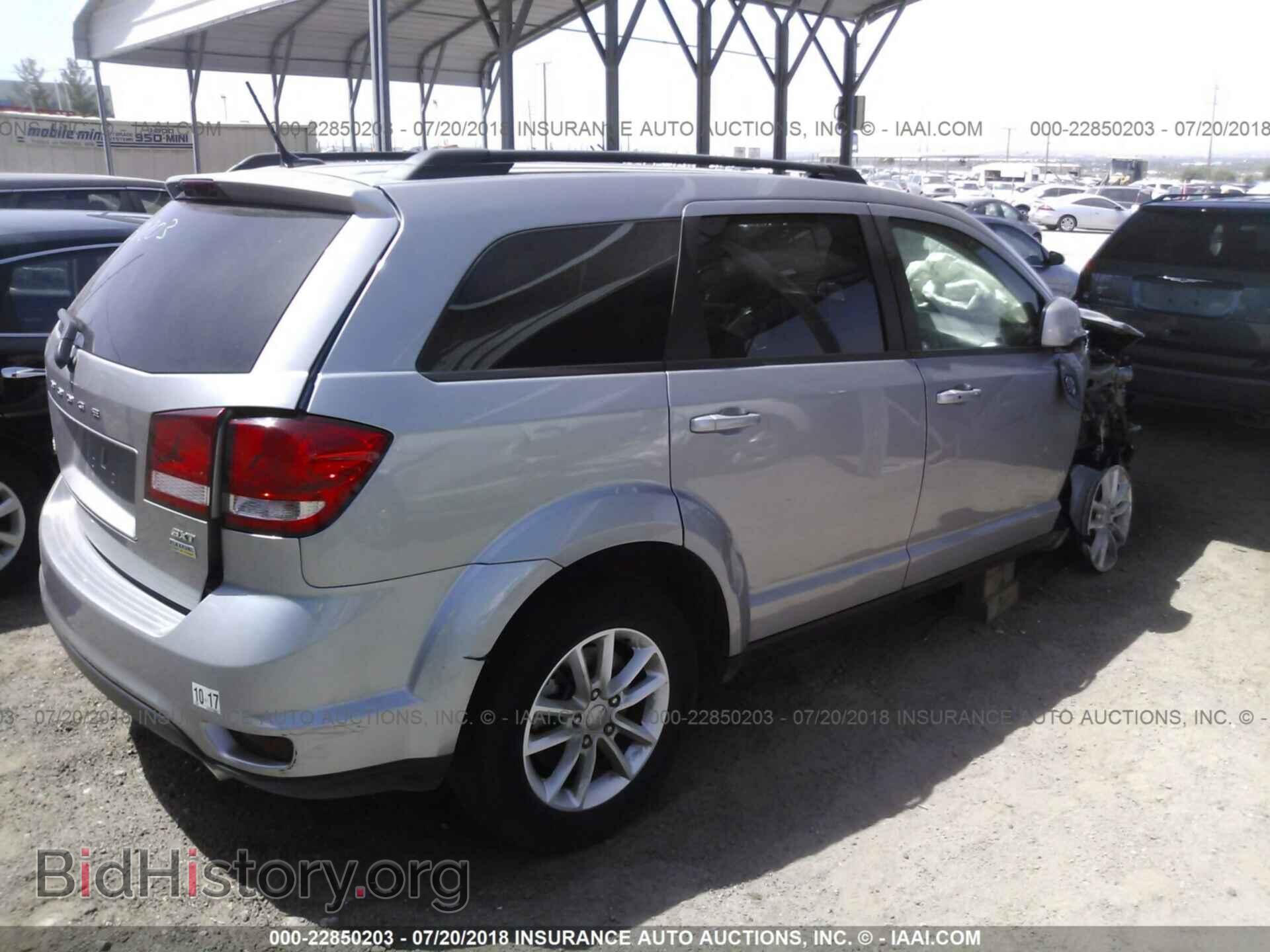 2016 Dodge Journey - VIN: 3C4PDCBG1GT126718 - Фото 4