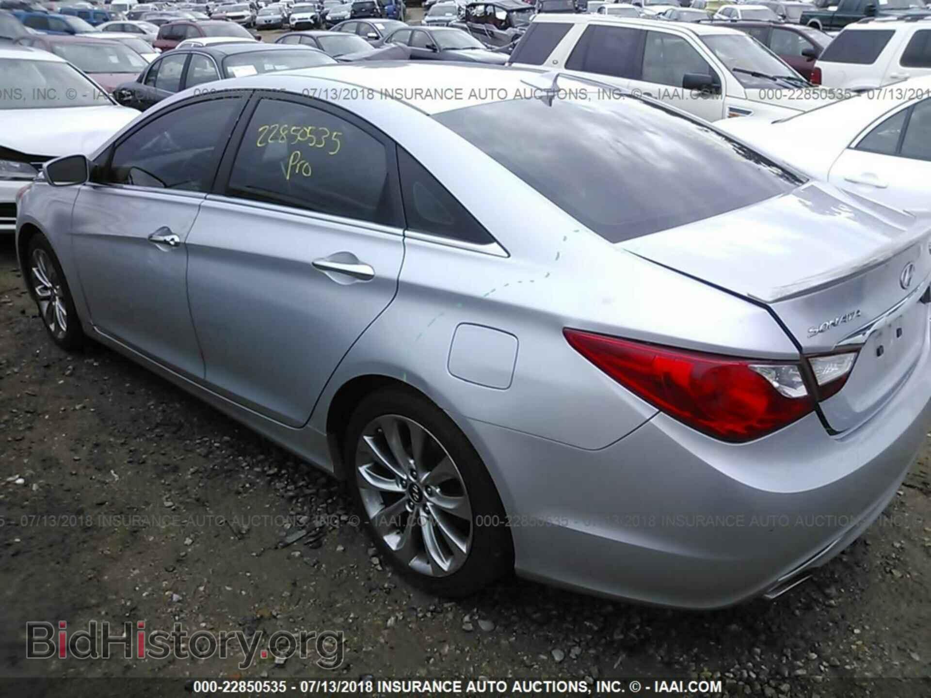 2012 Hyundai Sonata - VIN: 5NPEC4AB4CH421151 - Фото 3