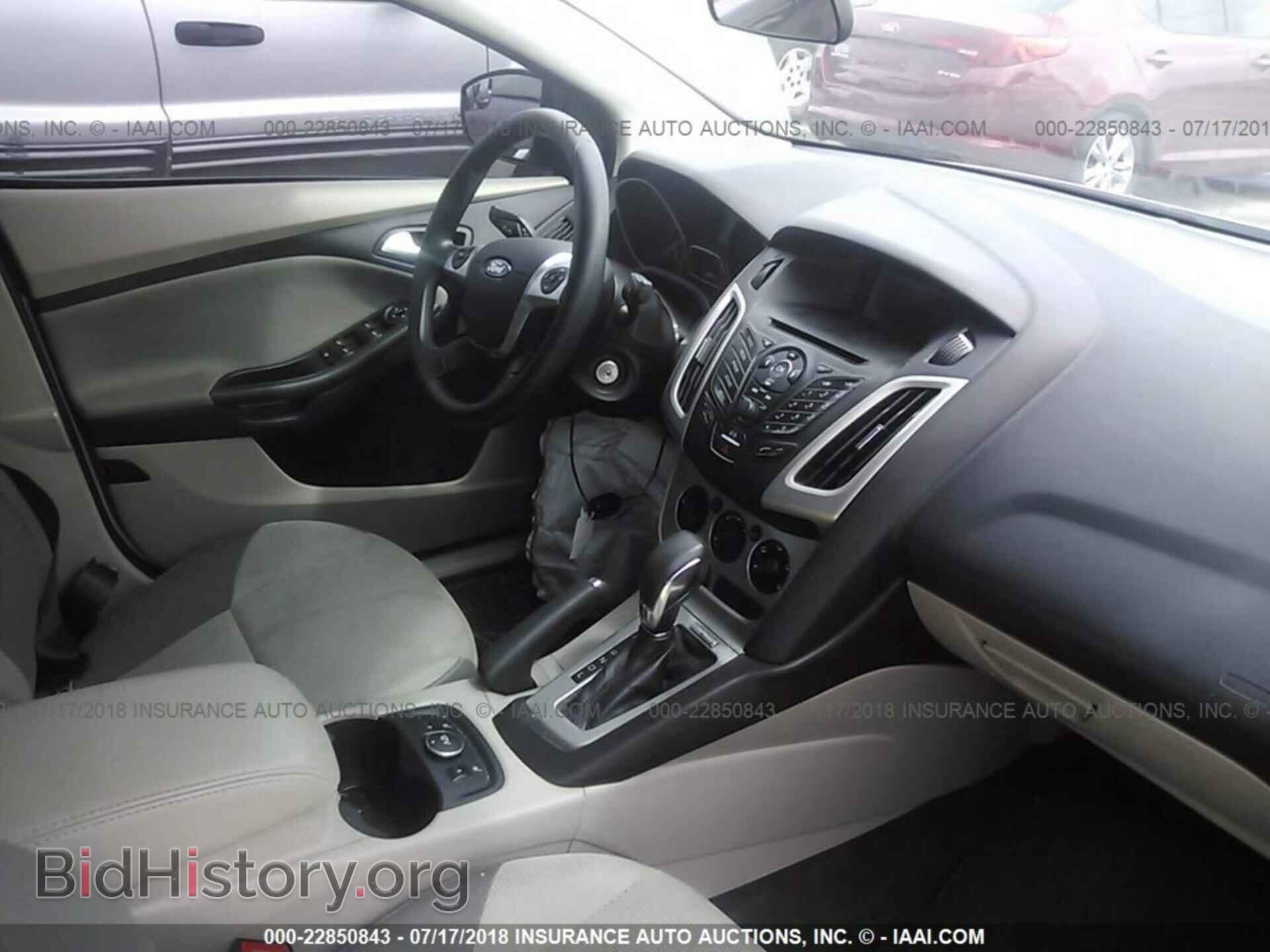 2014 Ford Focus - VIN: 1FADP3F20EL259347 - Фото 5