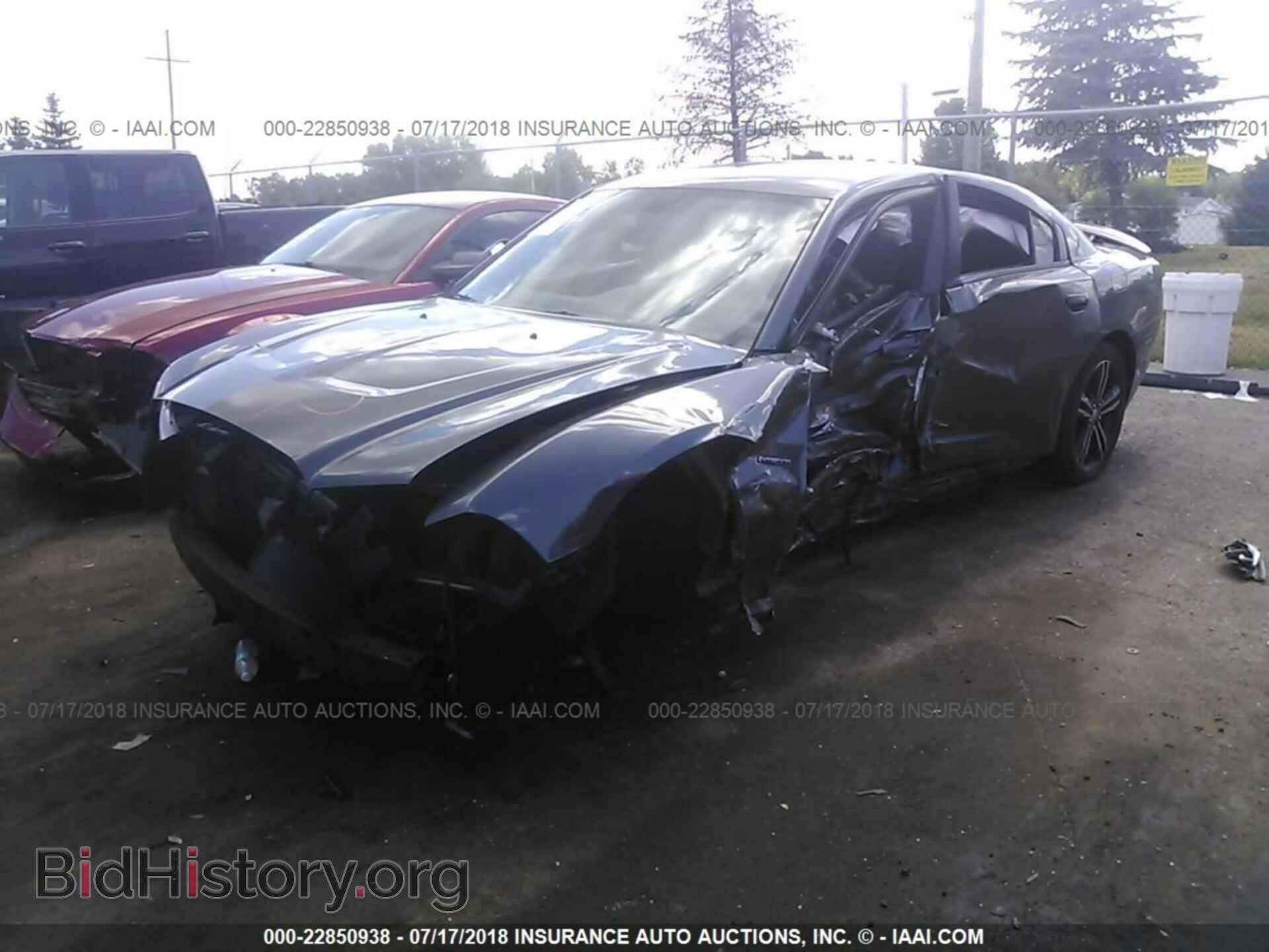 2014 Dodge CHARGER (VIN 2C3CDXDT6EH242460) — фото 2 из 10