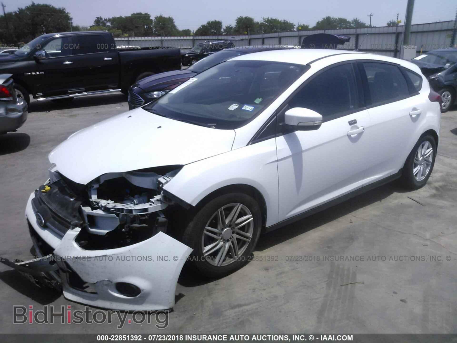 2014 Ford Focus - VIN: 1FADP3K27EL109578 - Photo 2