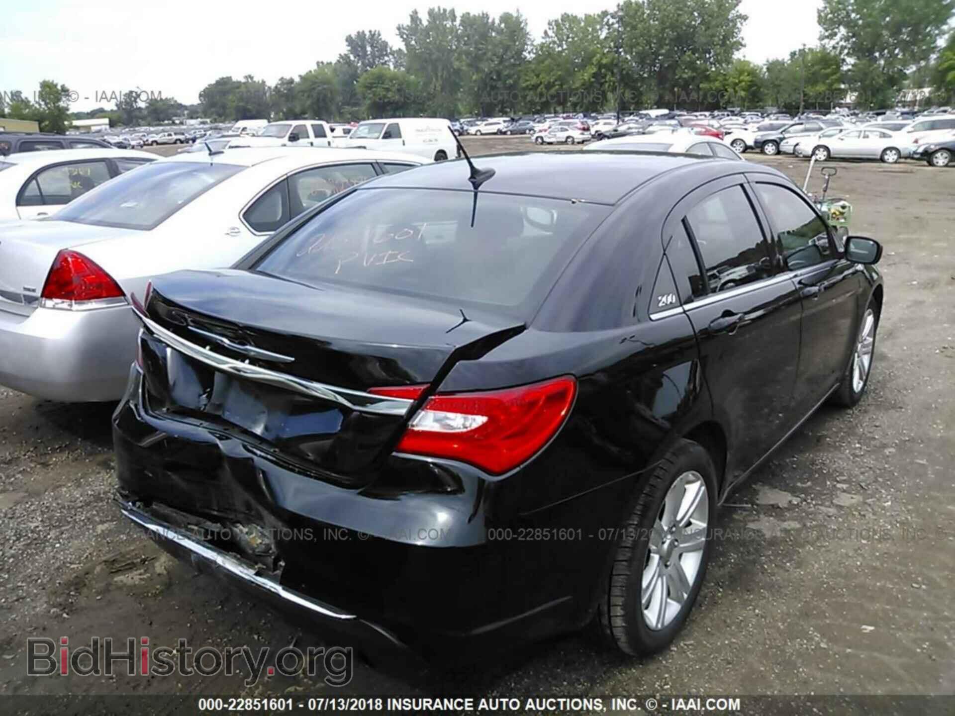 2012 Chrysler 200 - VIN: 1C3CCBAB3CN295509 - Фото 4