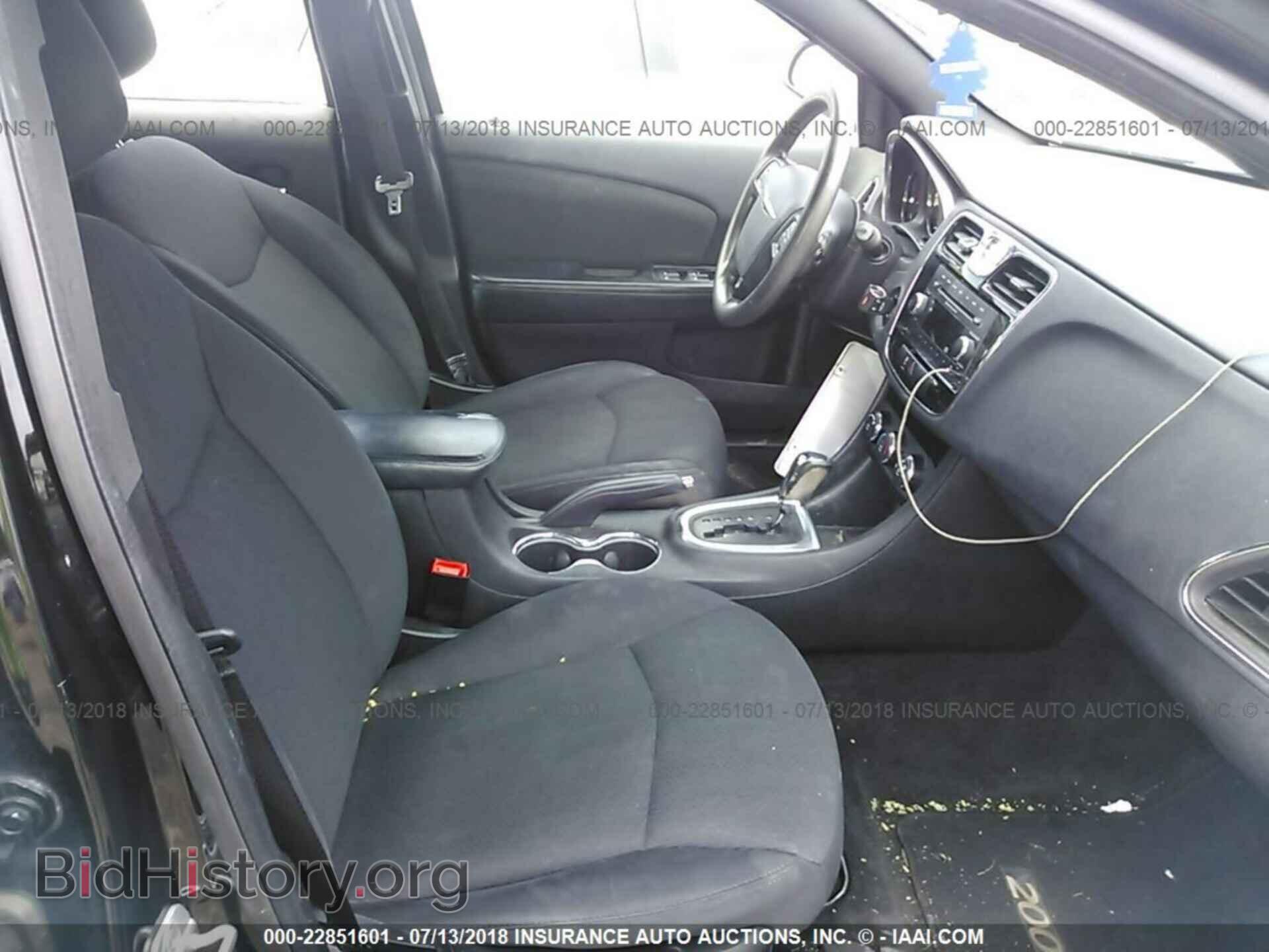 2012 Chrysler 200 - VIN: 1C3CCBAB3CN295509 - Фото 5