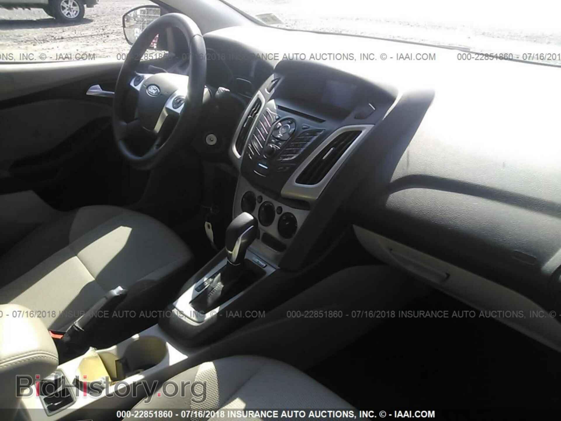 2014 Ford Focus - VIN: 1FADP3F22EL165020 - Фото 5