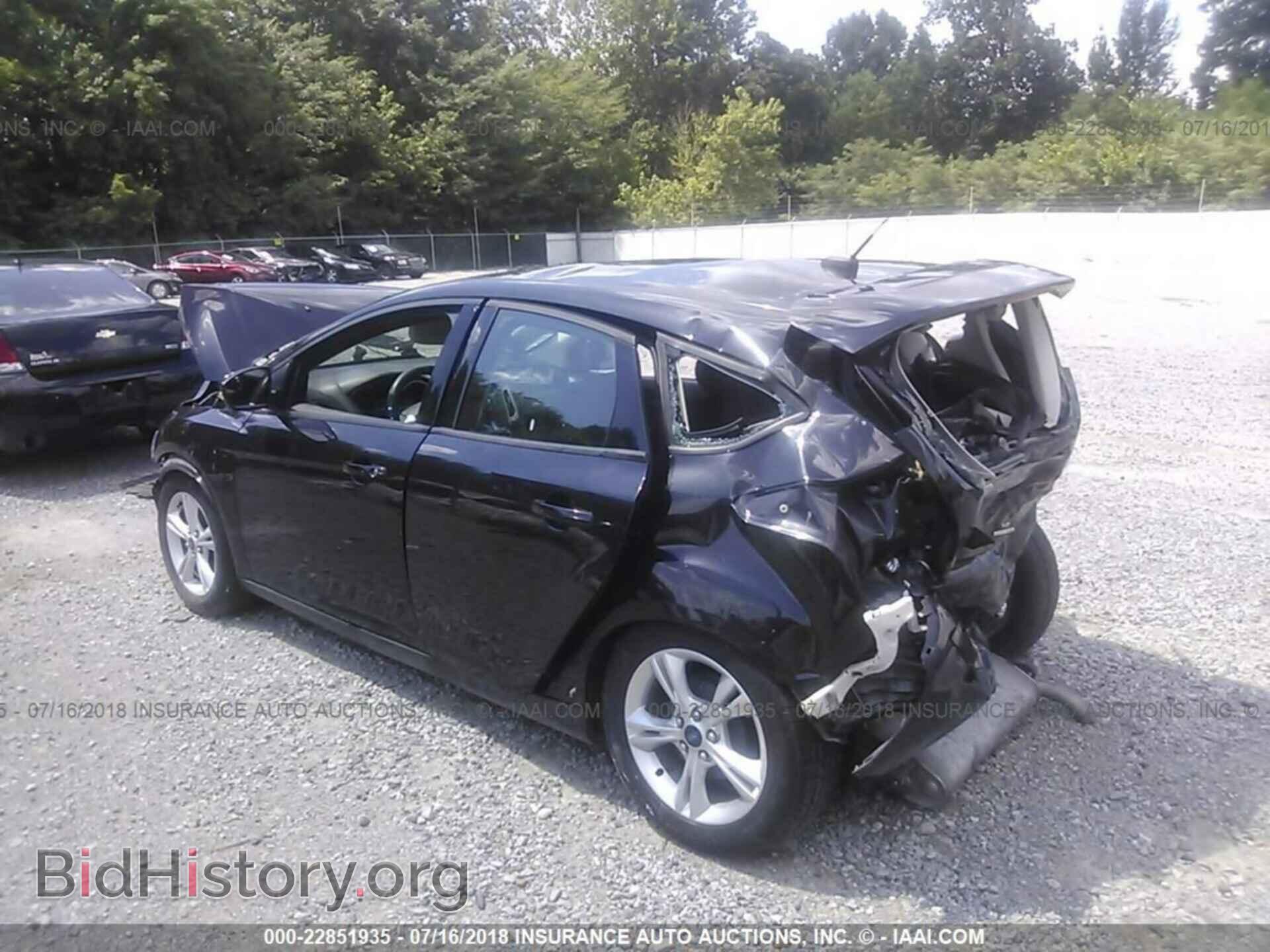 2014 Ford Focus - VIN: 1FADP3K28EL157915 - Фото 3