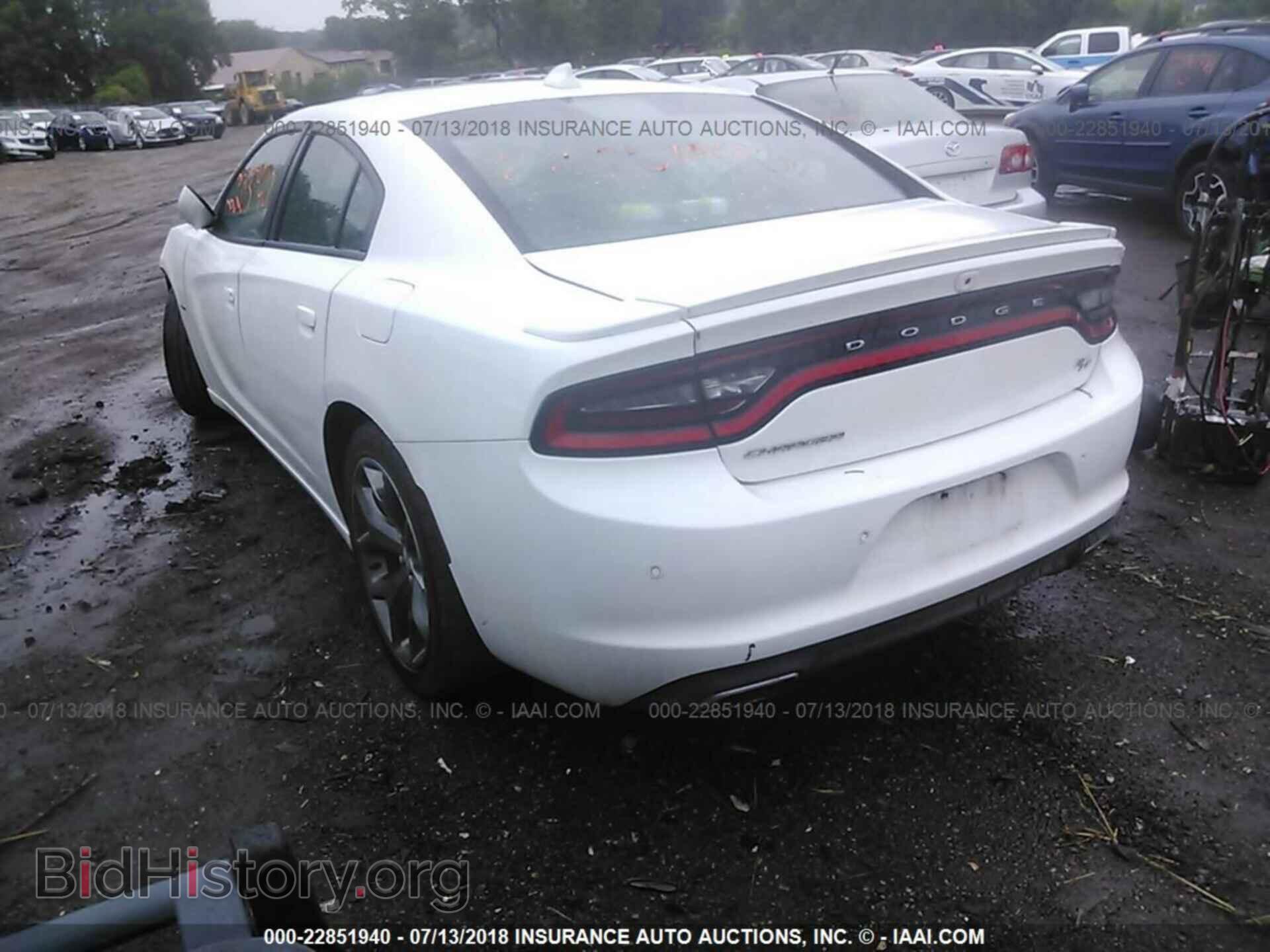 2015 Dodge Charger - VIN: 2C3CDXCTXFH759893 - Photo 3