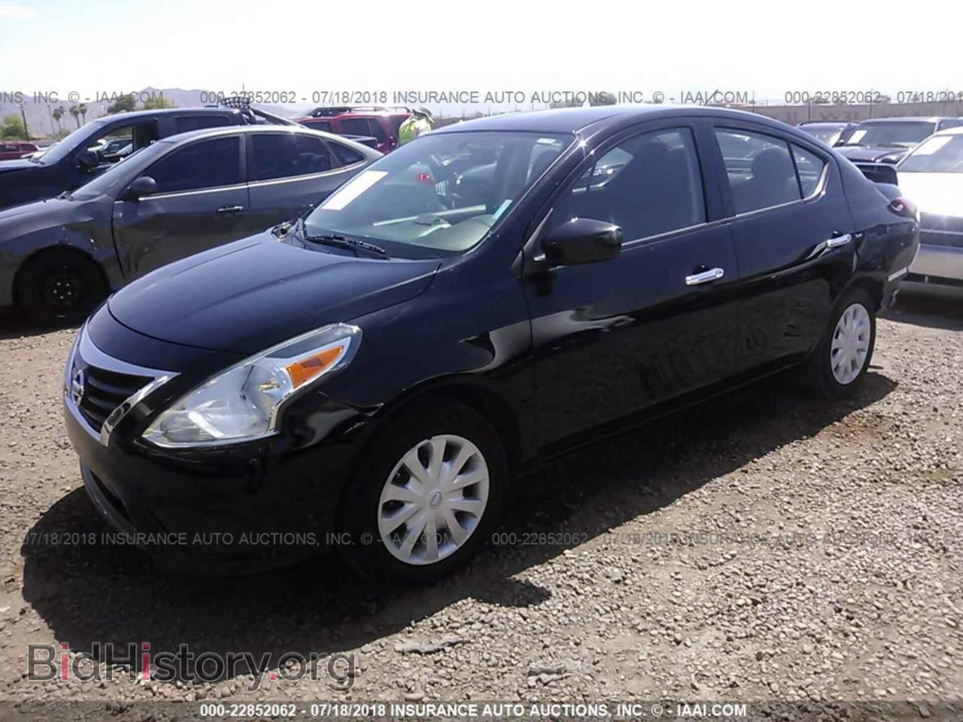 2016 Nissan Versa - VIN: 3N1CN7AP2GL803766 - Фото 2