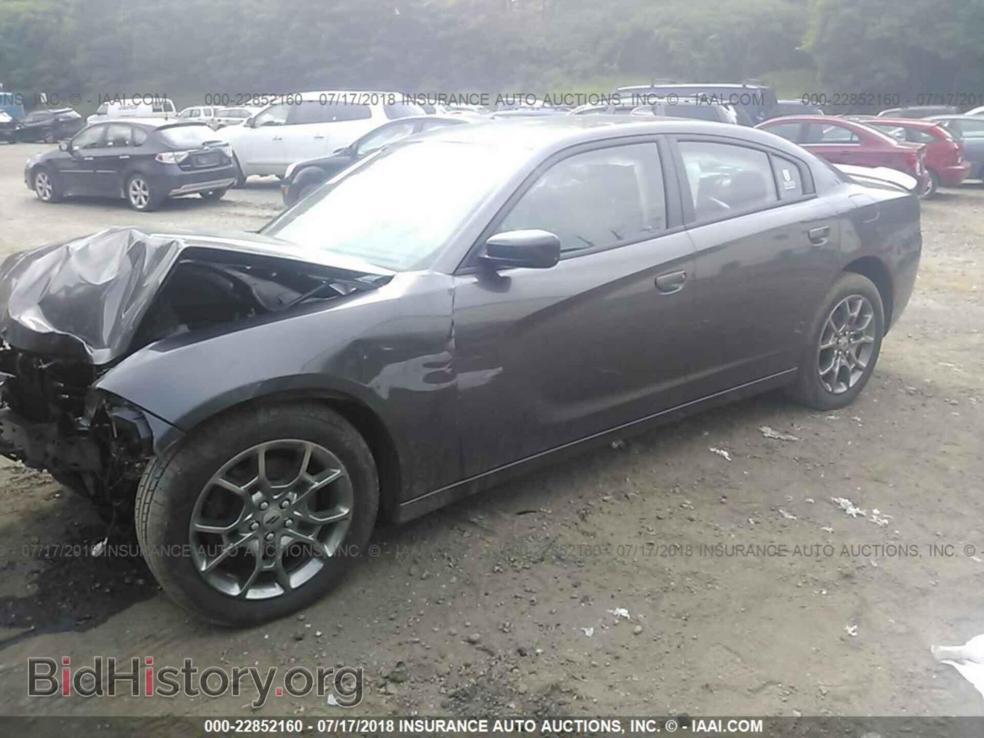 2017 Dodge Charger - VIN: 2C3CDXJG4HH557866 - Photo 2