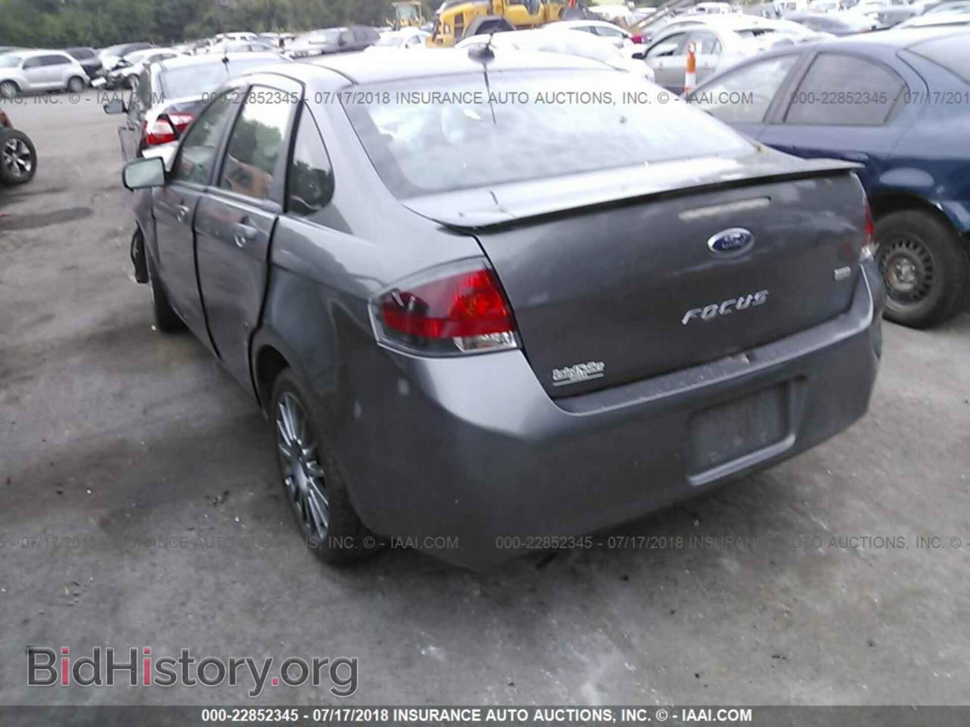 2011 Ford Focus - VIN: 1FAHP3GN9BW165830 - Фото 3