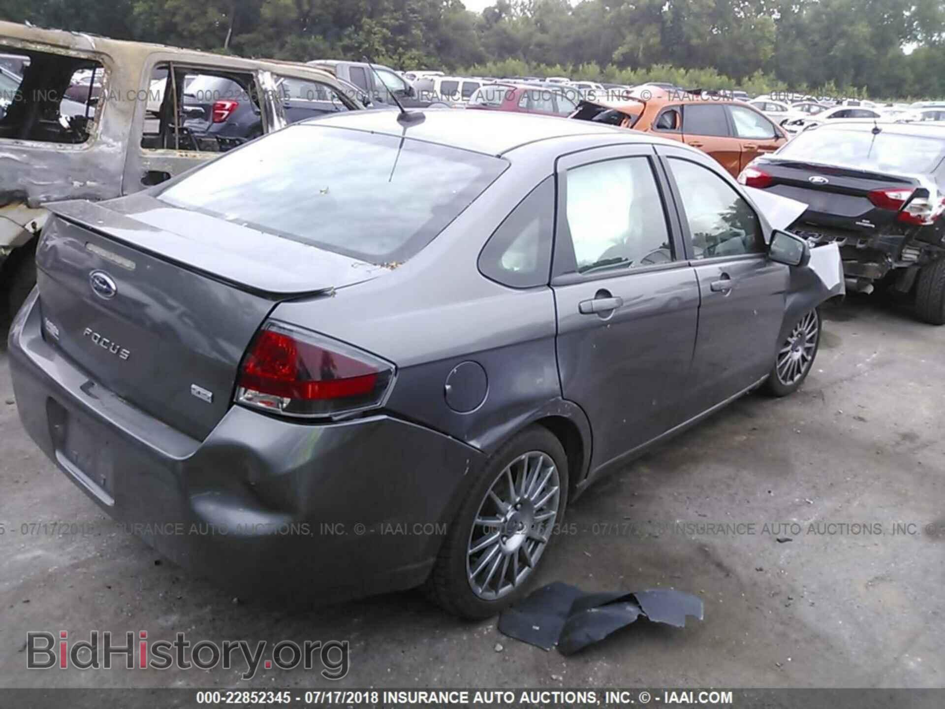 2011 Ford Focus - VIN: 1FAHP3GN9BW165830 - Фото 4
