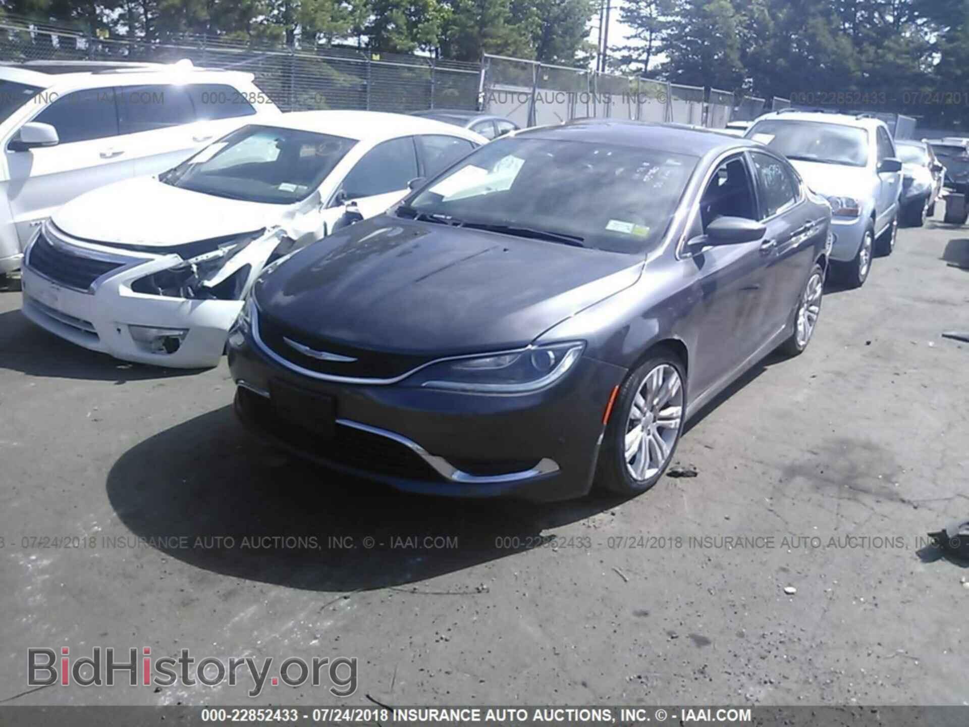 2016 Chrysler 200 - VIN: 1C3CCCAB8GN134049 - Photo 2