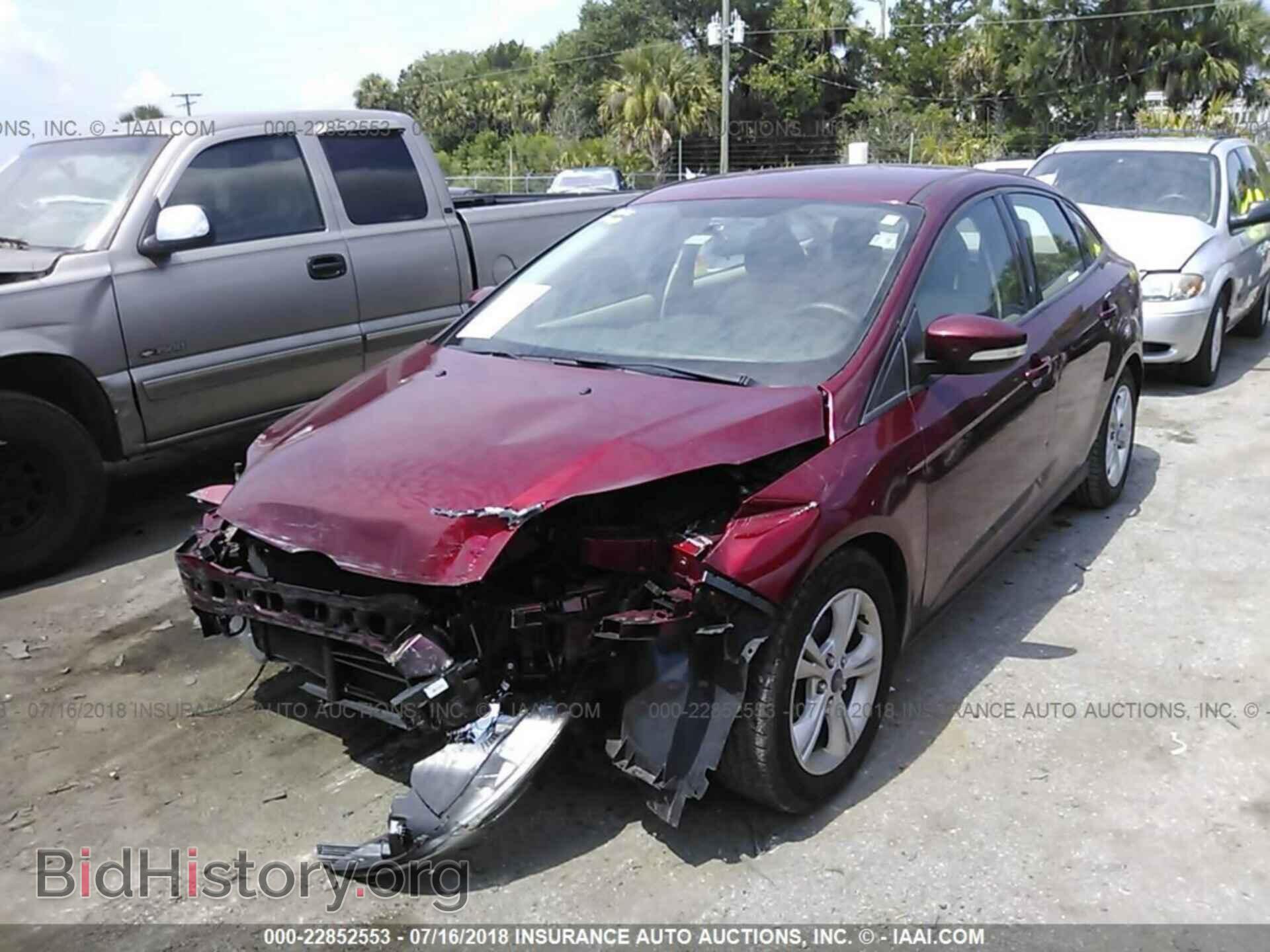 2014 Ford Focus - VIN: 1FADP3F24EL345809 - Photo 2