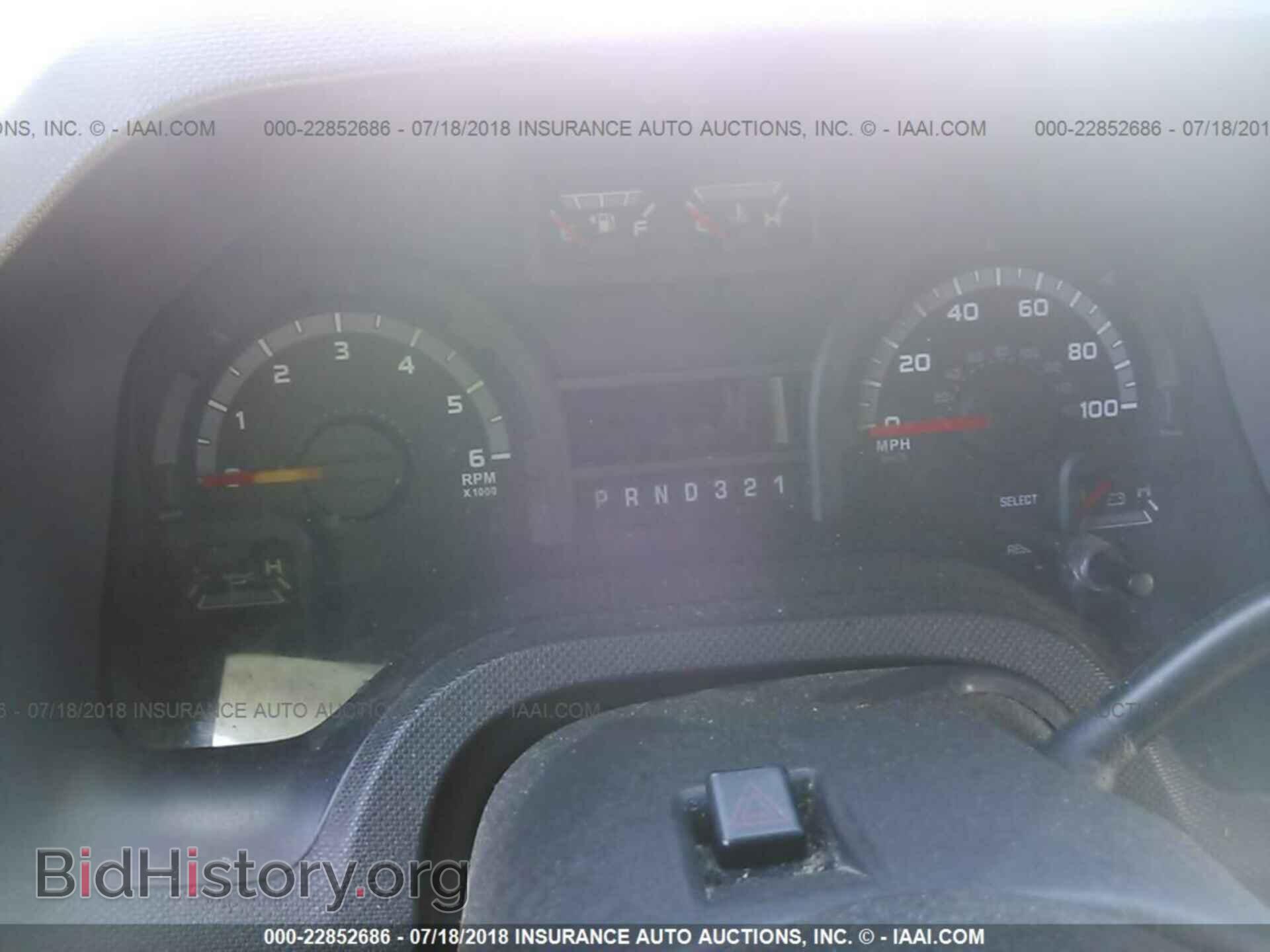 2011 Ford Econoline - VIN: 1FDFE4FS9BDA63276 - Photo 6