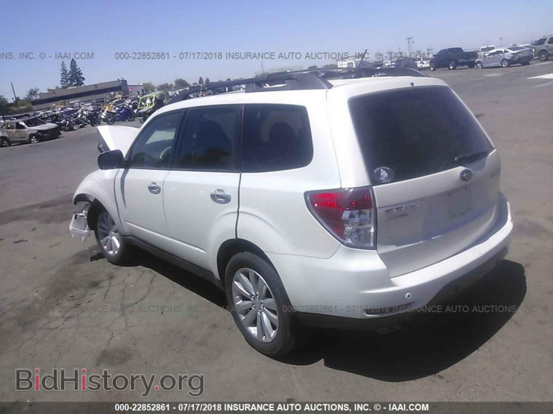2011 Subaru Forester - VIN: JF2SHADC9BH703470 - Фото 3