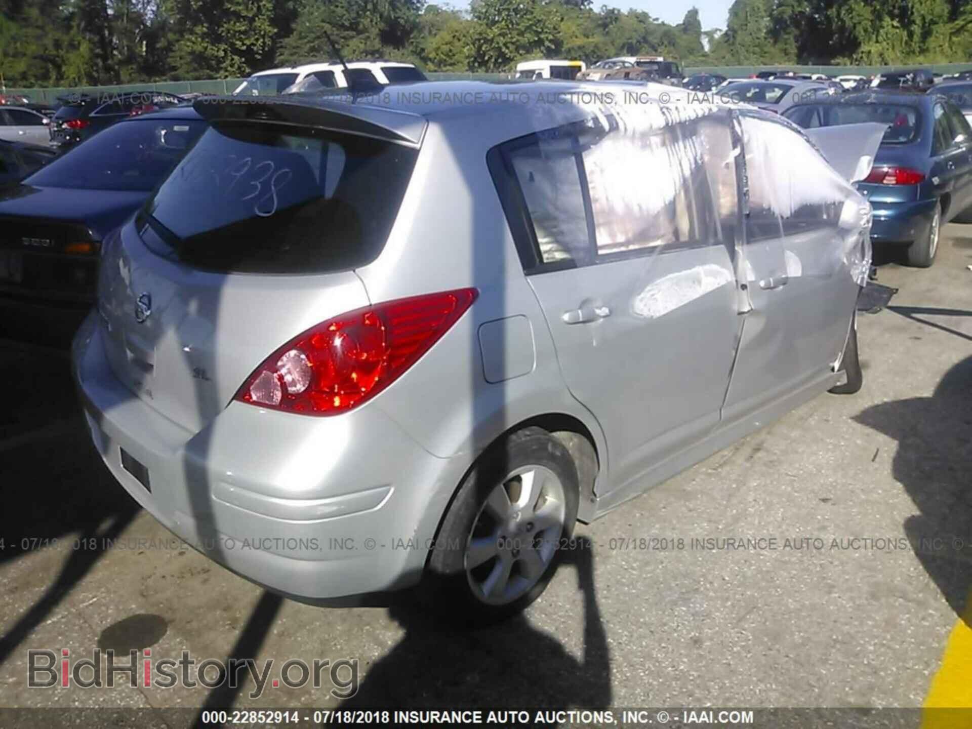 2011 Nissan Versa - VIN: 3N1BC1CP8BL389669 - Фото 4