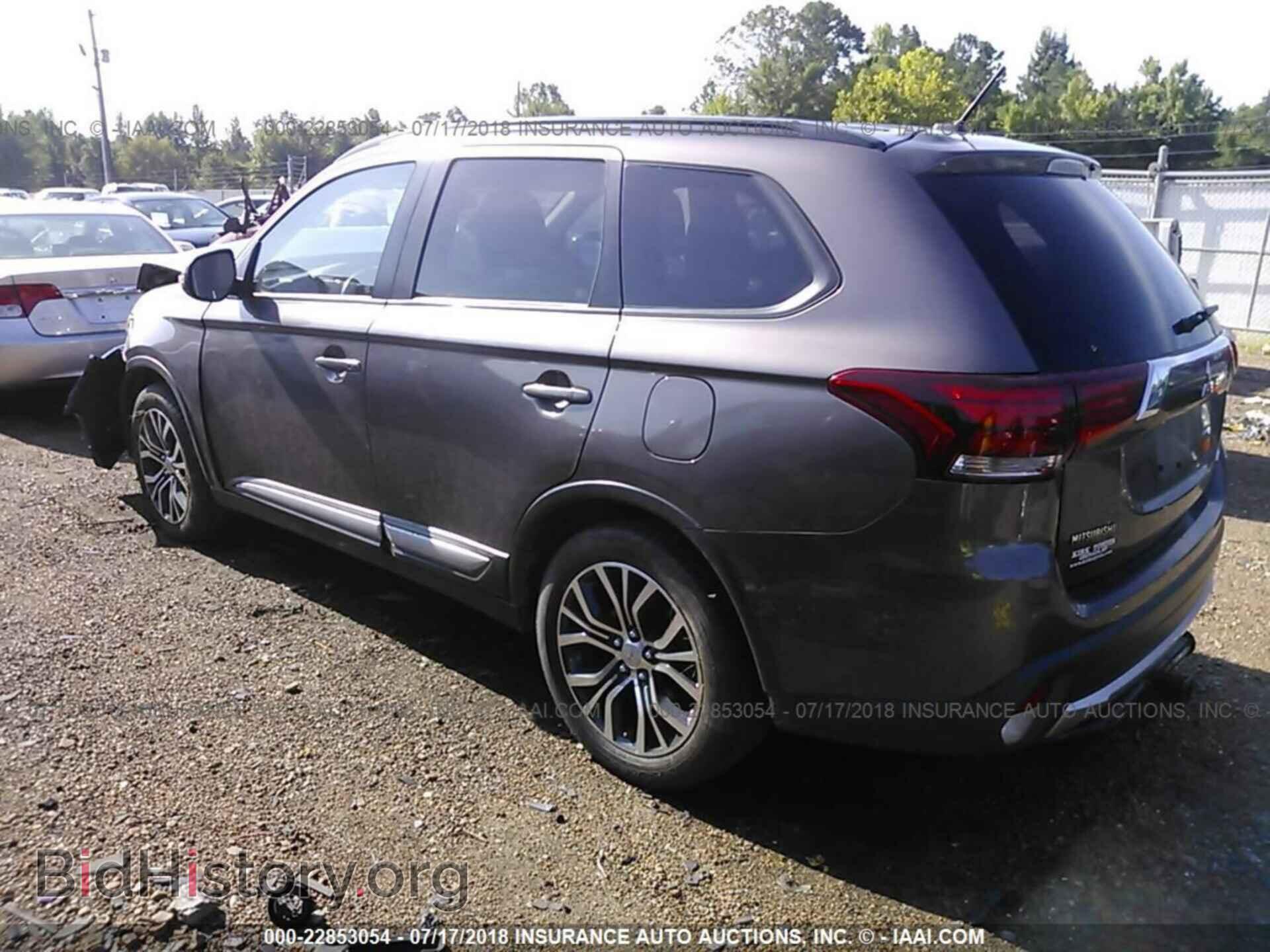 2016 Mitsubishi Outlander - VIN: JA4AD3A3XGZ006603 - Фото 3