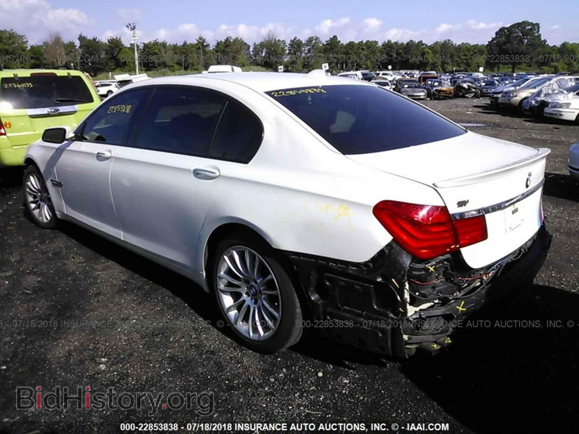 2012 Bmw 750 - VIN: WBAKC8C53CC437660 - Фото 3