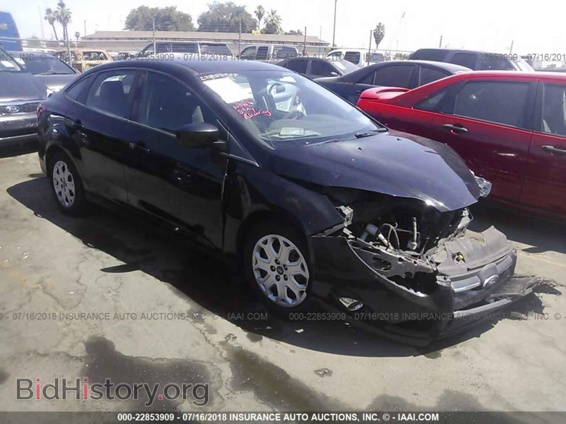 Photo 1FAHP3F20CL339701 - Ford Focus 2012