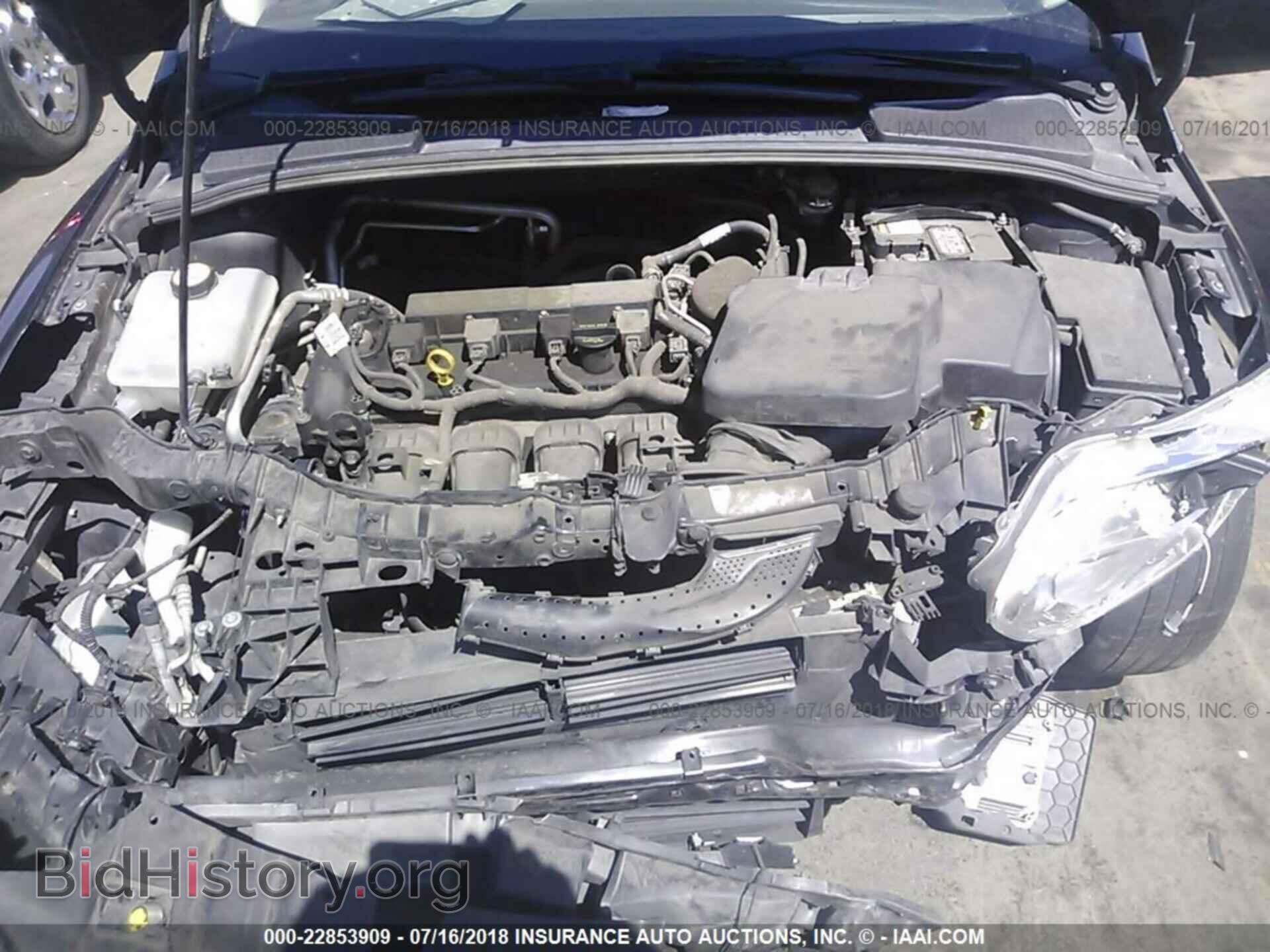 2012 Ford Focus - VIN: 1FAHP3F20CL339701 - Photo 10