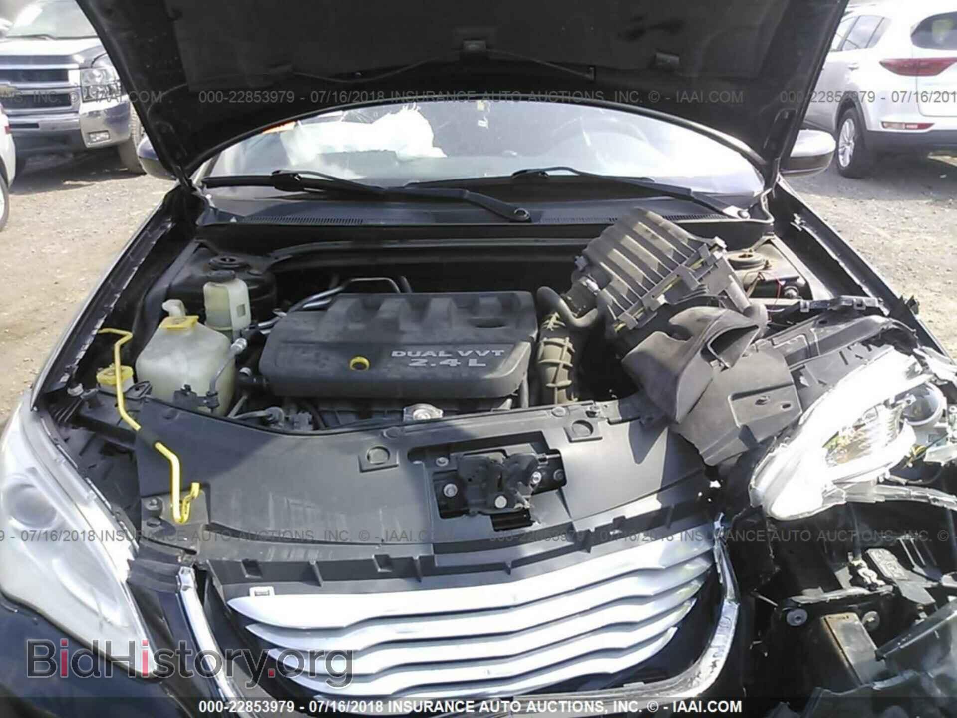 2012 Chrysler 200 - VIN: 1C3CCBBB2CN113054 - Photo 10