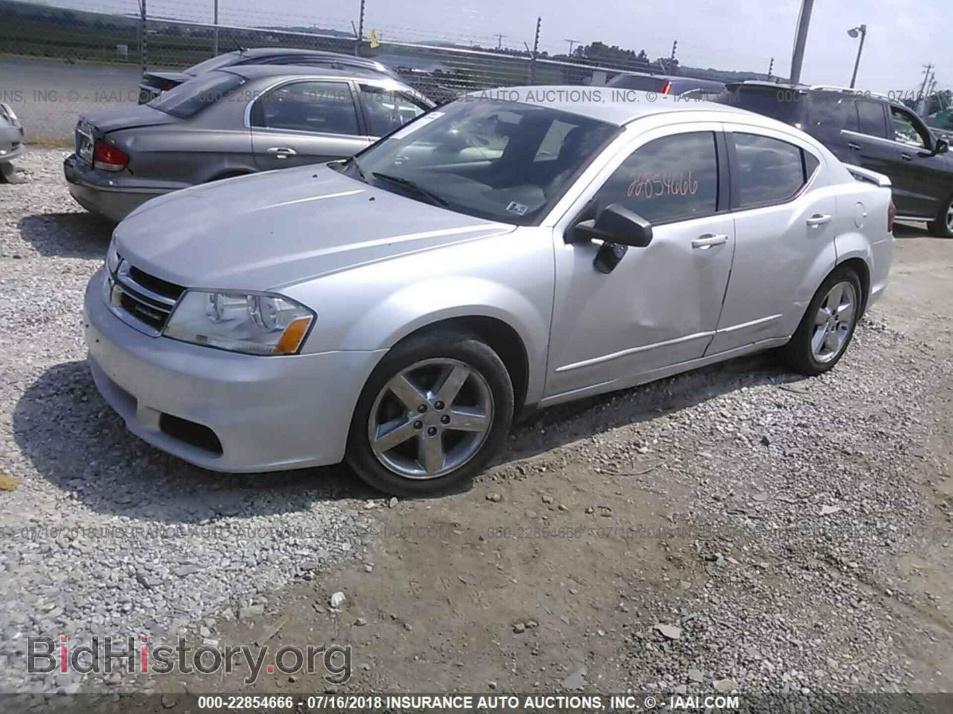2011 Dodge Avenger - VIN: 1B3BD4FB0BN554191 - Фото 2