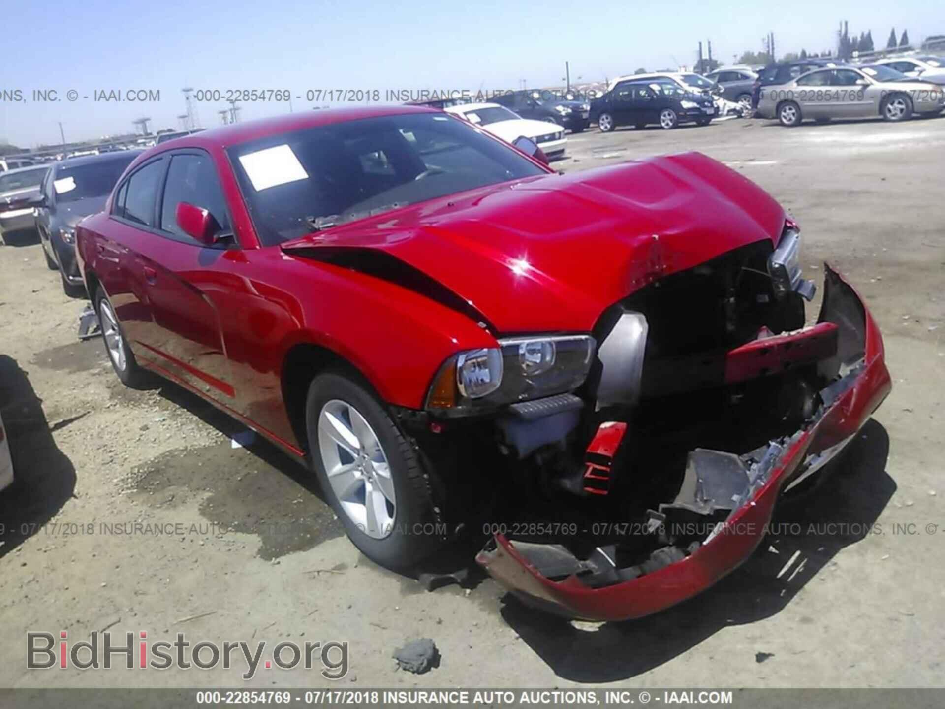 Photo 2C3CDXBG0DH513033 - Dodge Charger 2013