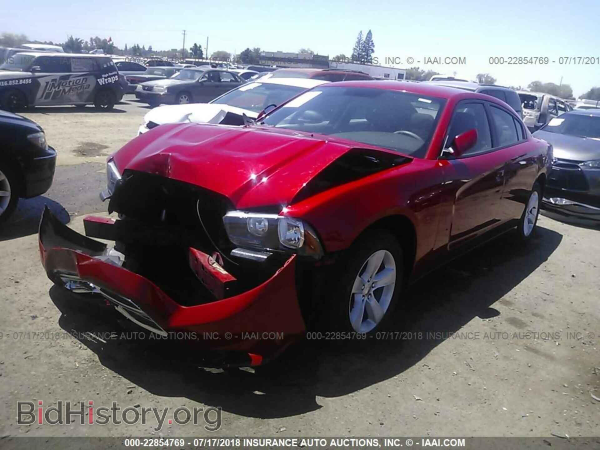 2013 Dodge Charger - VIN: 2C3CDXBG0DH513033 - Photo 2