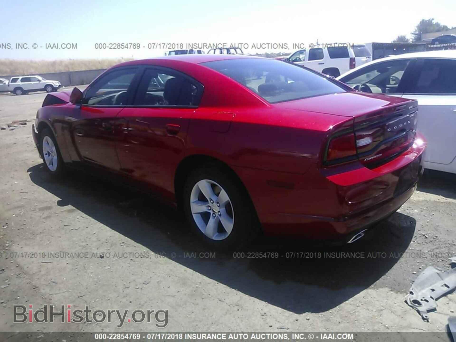 2013 Dodge Charger - VIN: 2C3CDXBG0DH513033 - Photo 3
