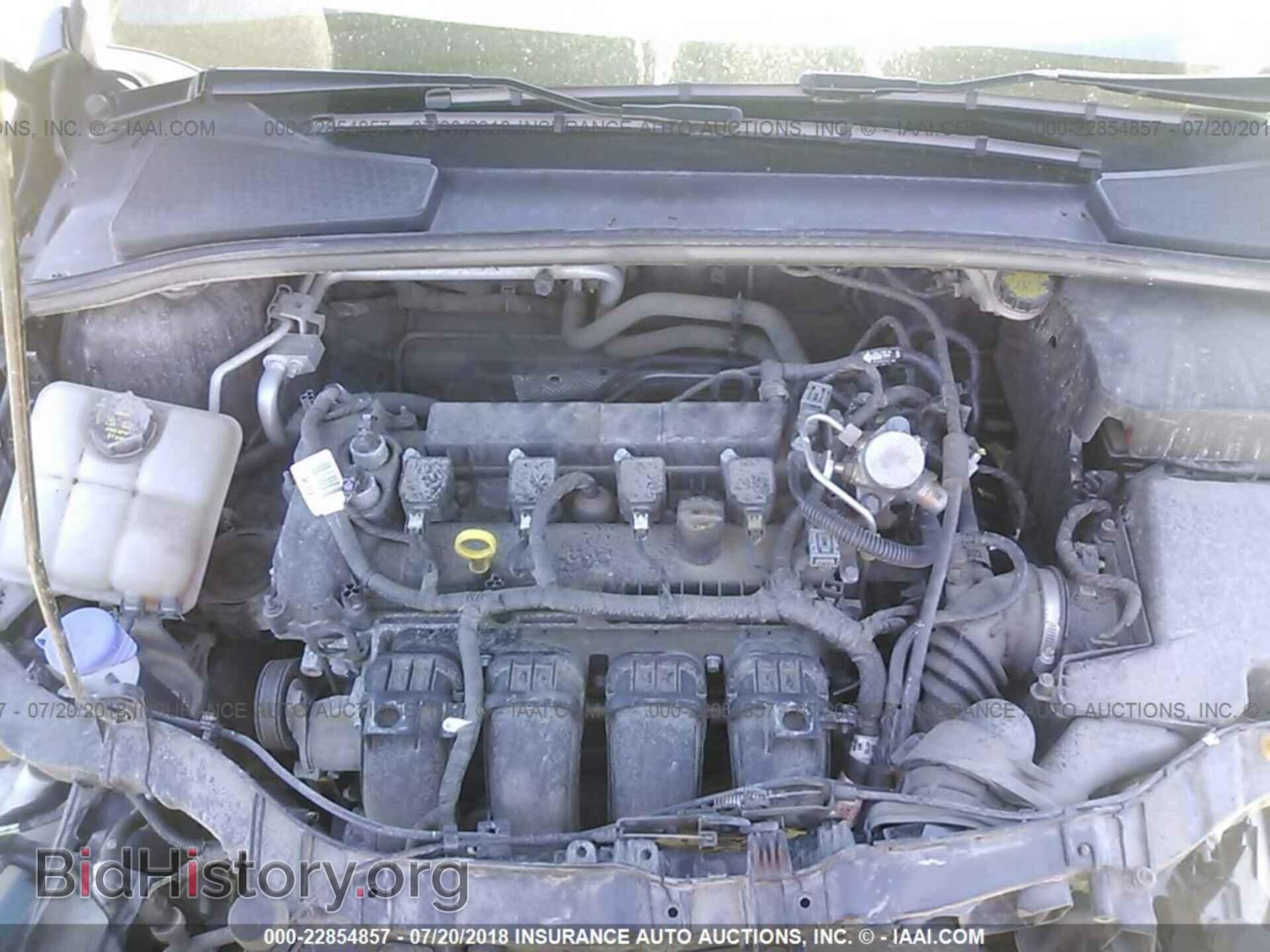 2016 Ford Focus - VIN: 1FADP3E23GL389076 - Photo 10