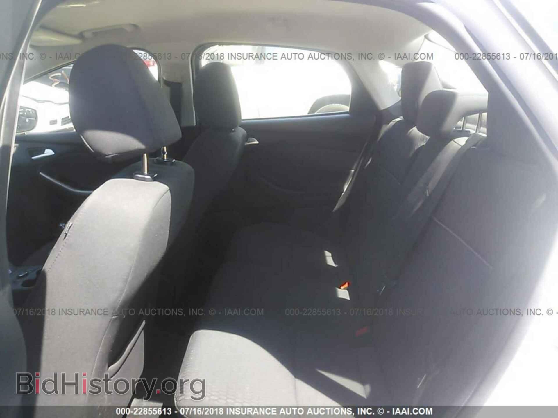 2012 Ford Focus - VIN: 1FAHP3H26CL467616 - Photo 8