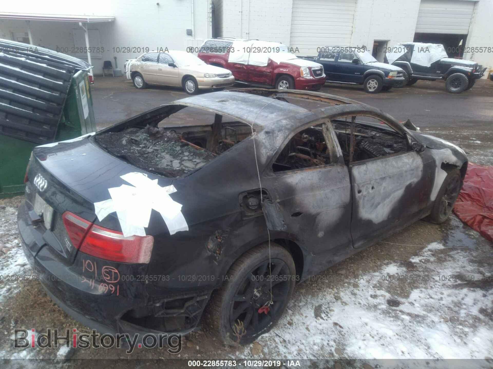 2012 Audi A5 - VIN: WAUCFAFR9CA018659 - Фото 4