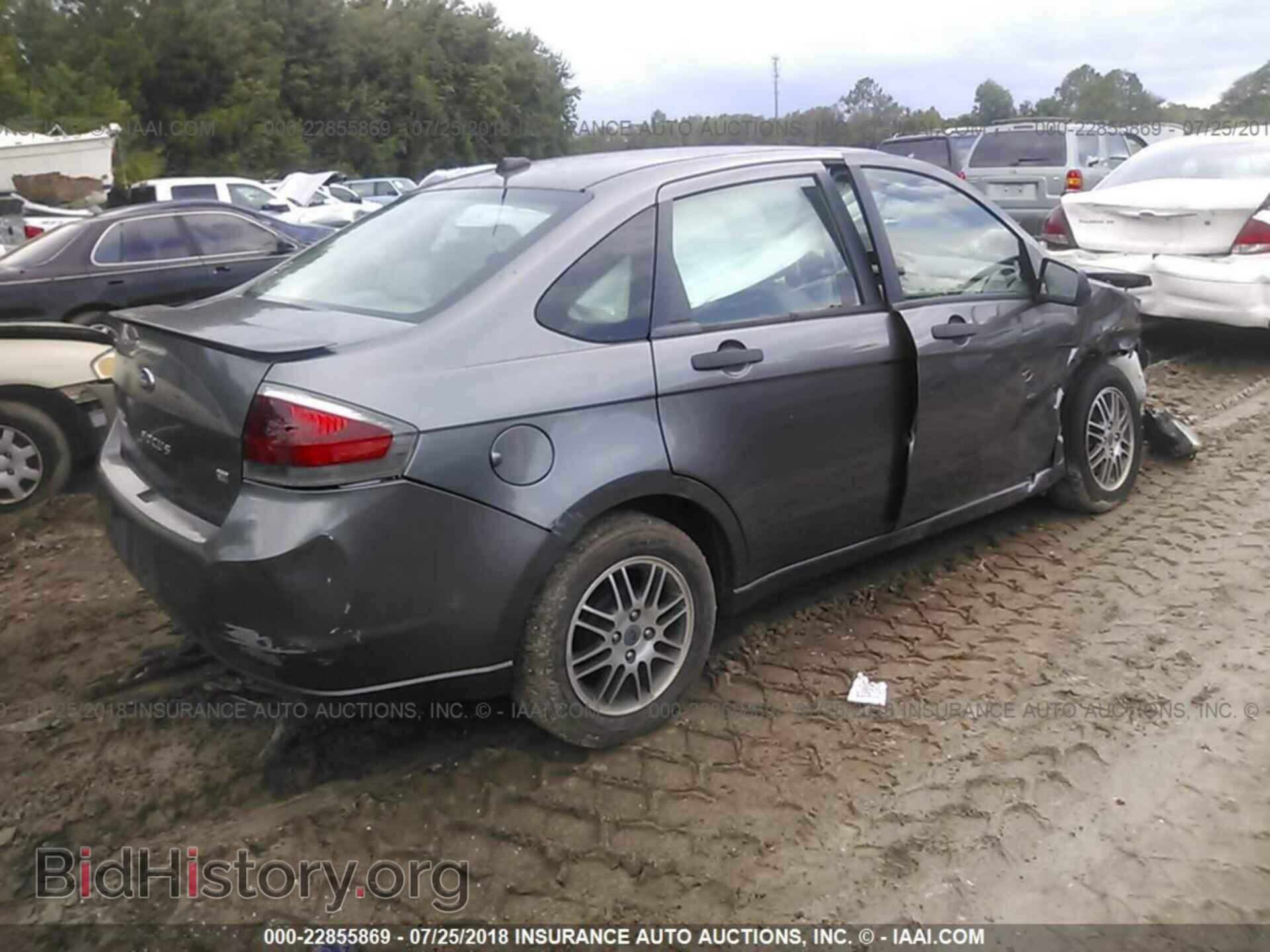 2011 Ford Focus - VIN: 1FAHP3FN4BW193780 - Фото 4