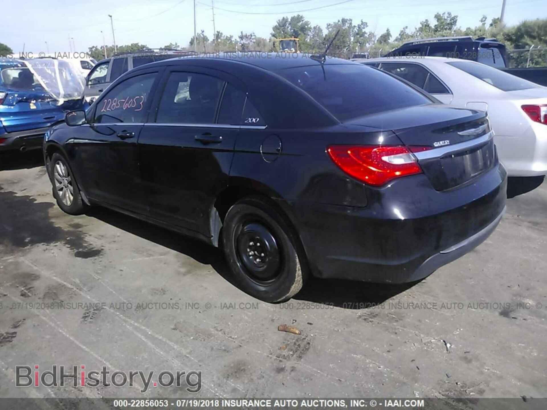 2012 Chrysler 200 - VIN: 1C3CCBBB2CN113877 - Фото 3