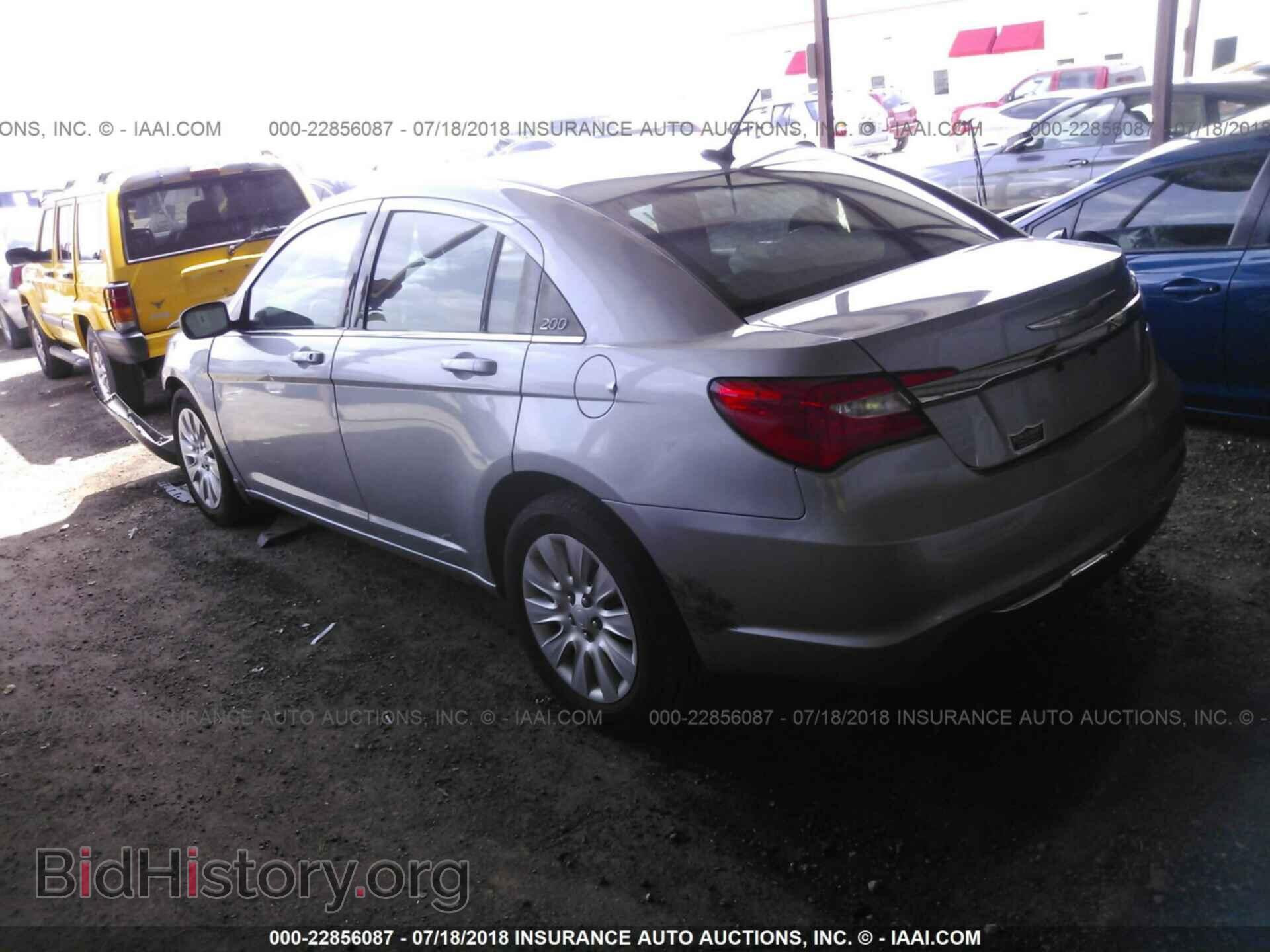 2013 Chrysler 200 - VIN: 1C3CCBAB5DN691362 - Фото 3