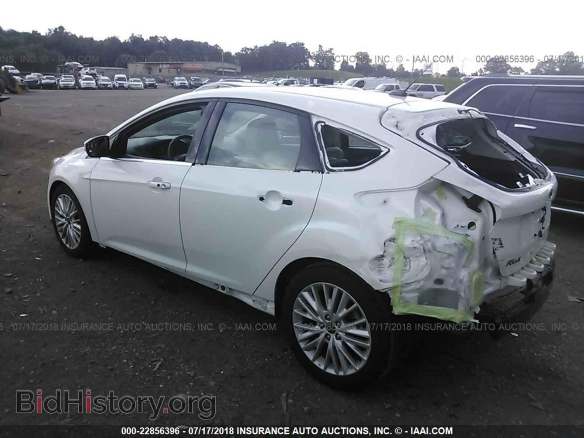 2016 Ford Focus - VIN: 1FADP3N21GL299635 - Фото 3