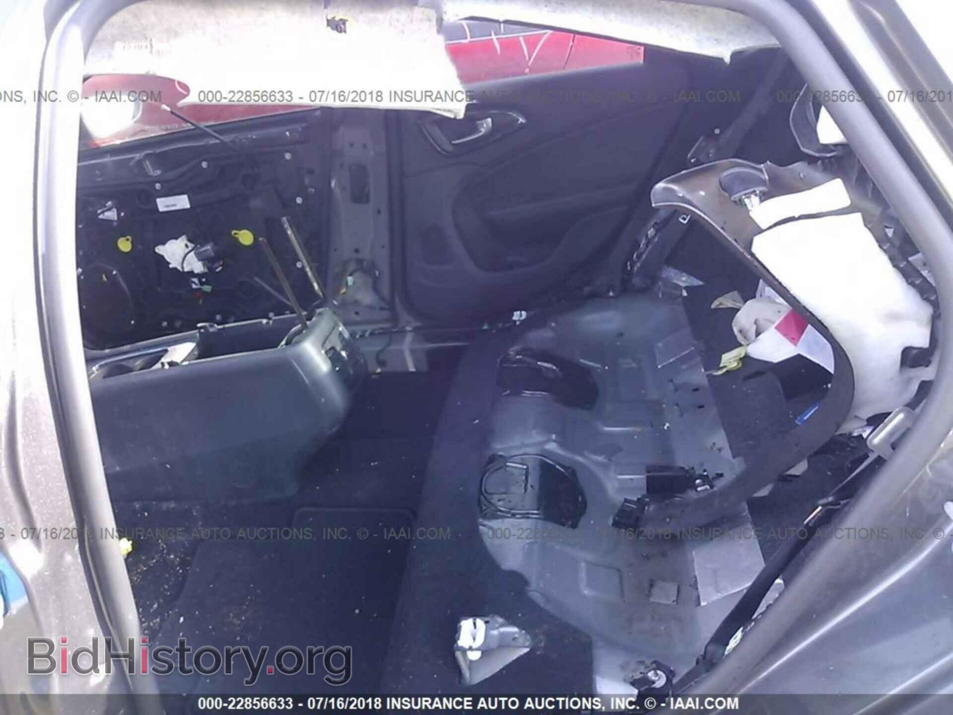 2015 CHRYSLER 200 - VIN: 1C3CCCBB2FN727046 - Фото 8