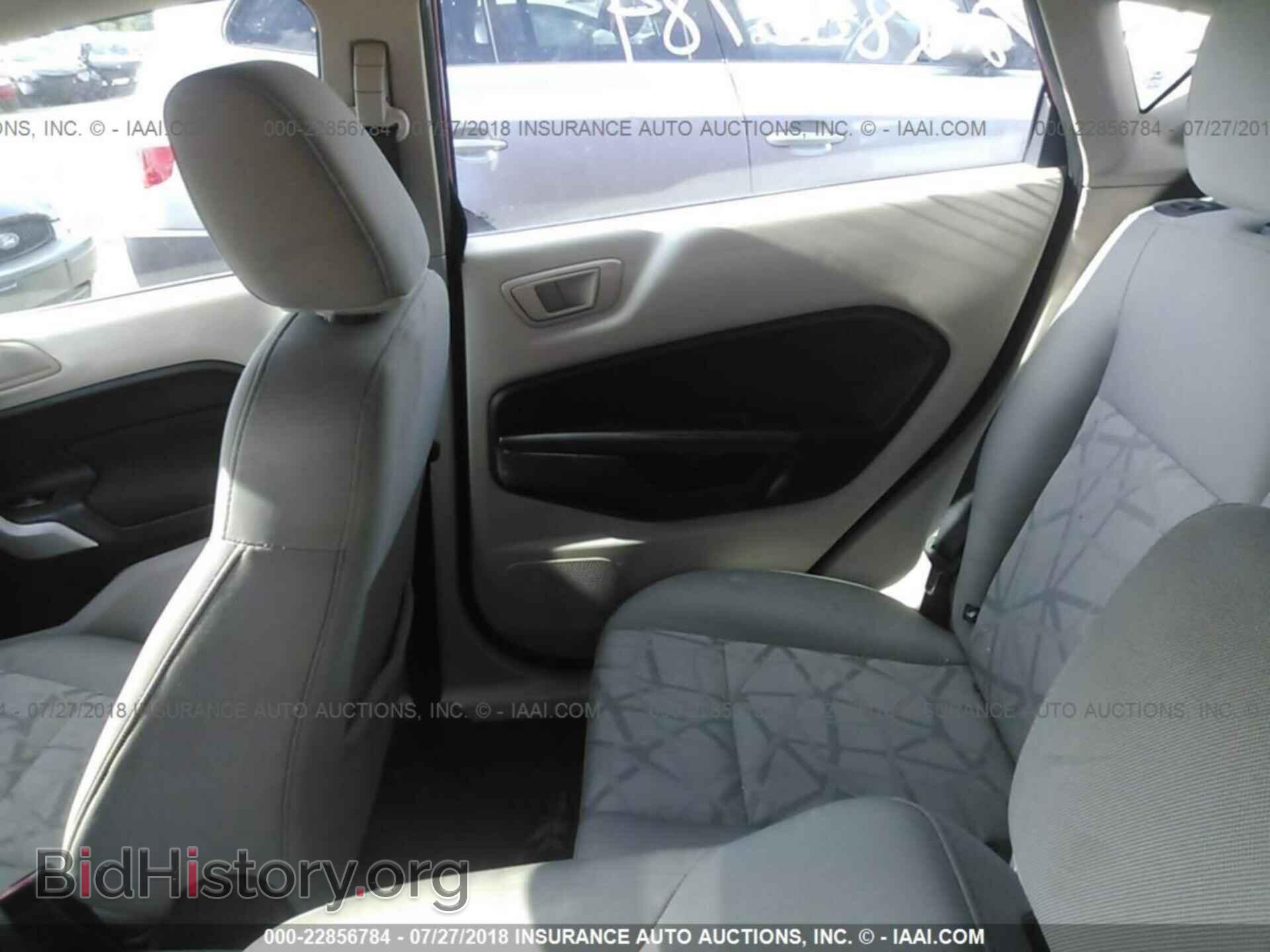 2011 Ford Fiesta - VIN: 3FADP4EJ2BM150980 - Фото 8