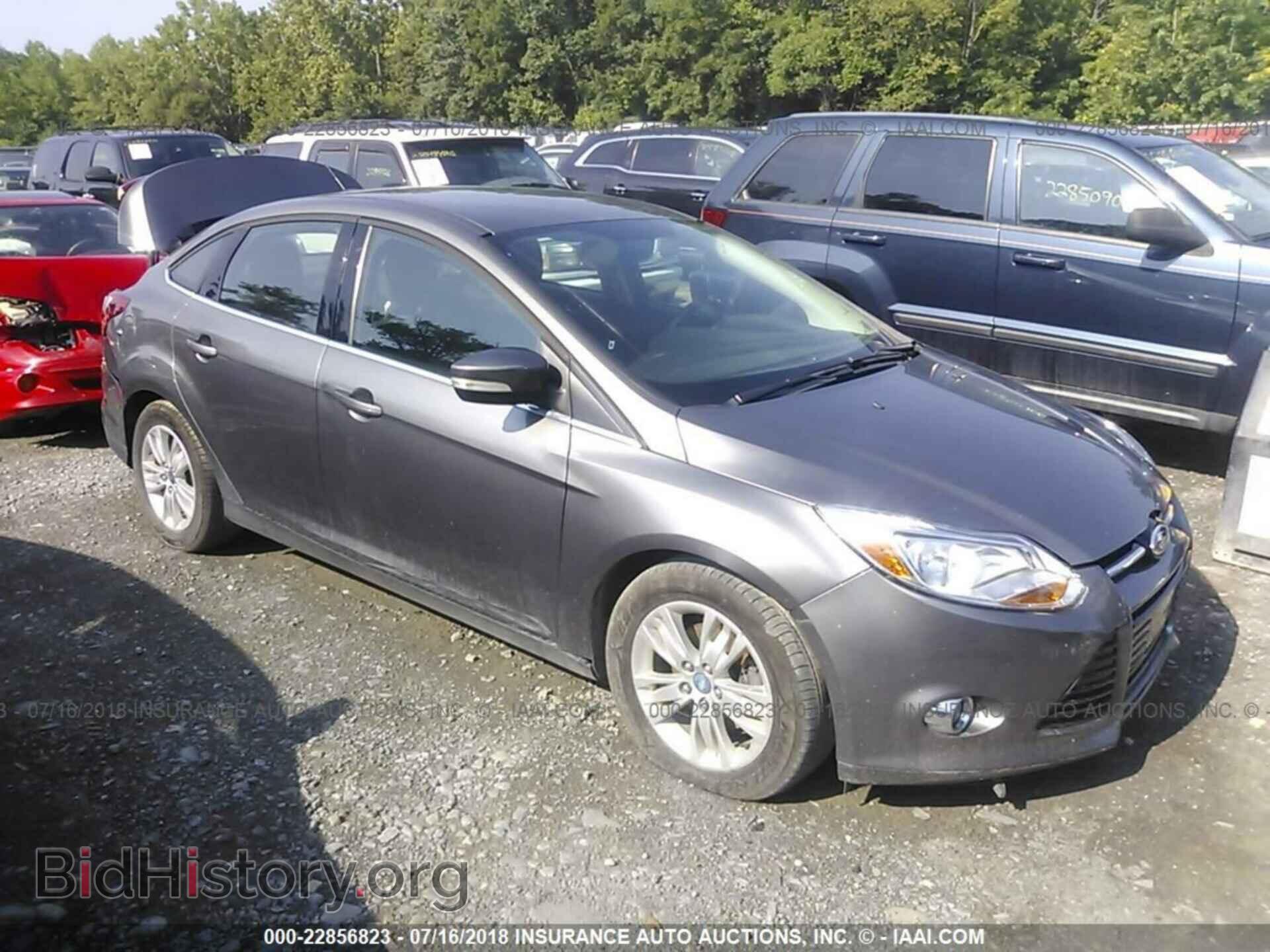 Photo 1FAHP3H23CL208162 - Ford Focus 2012