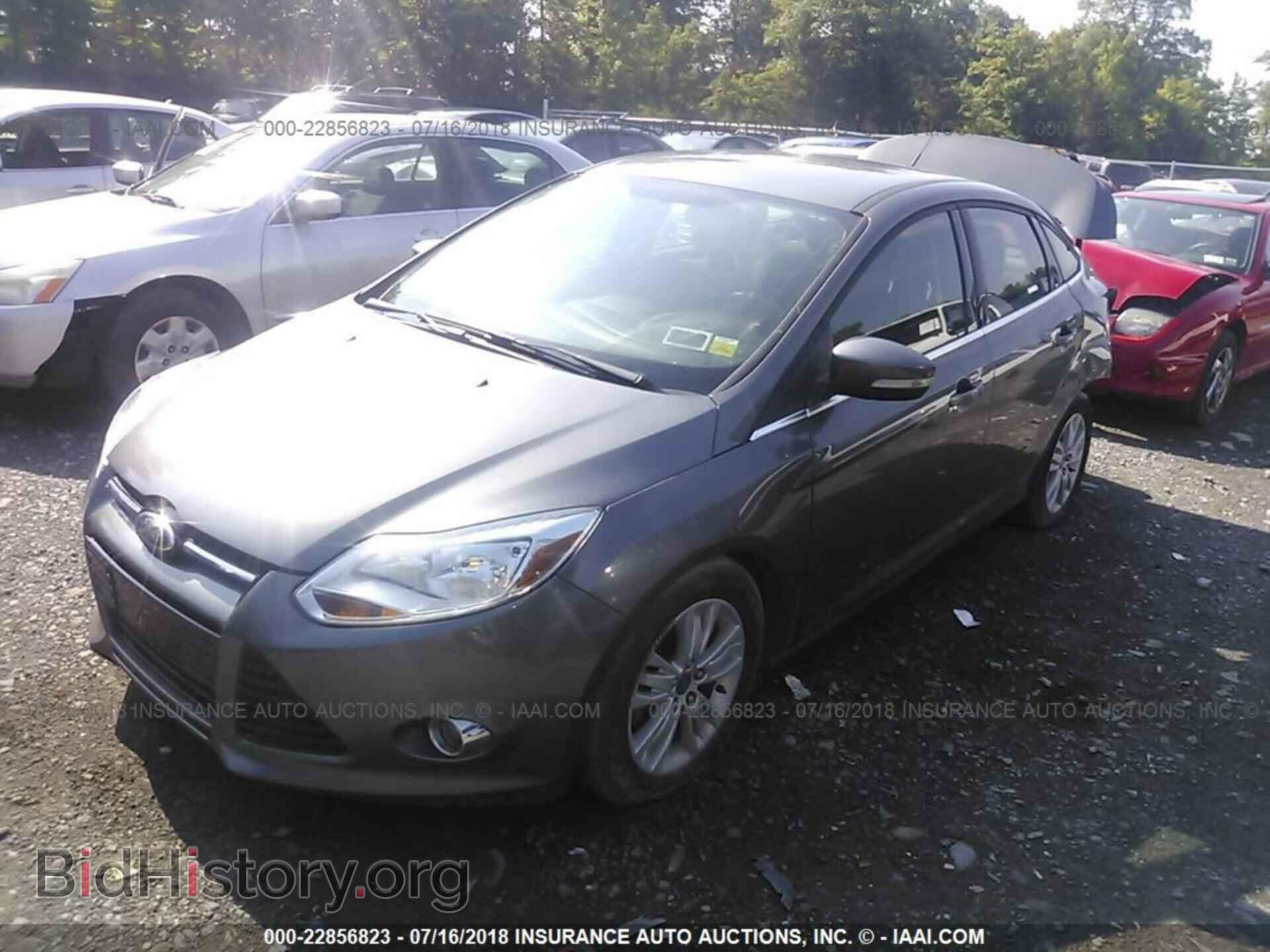 2012 Ford Focus - VIN: 1FAHP3H23CL208162 - Фото 2