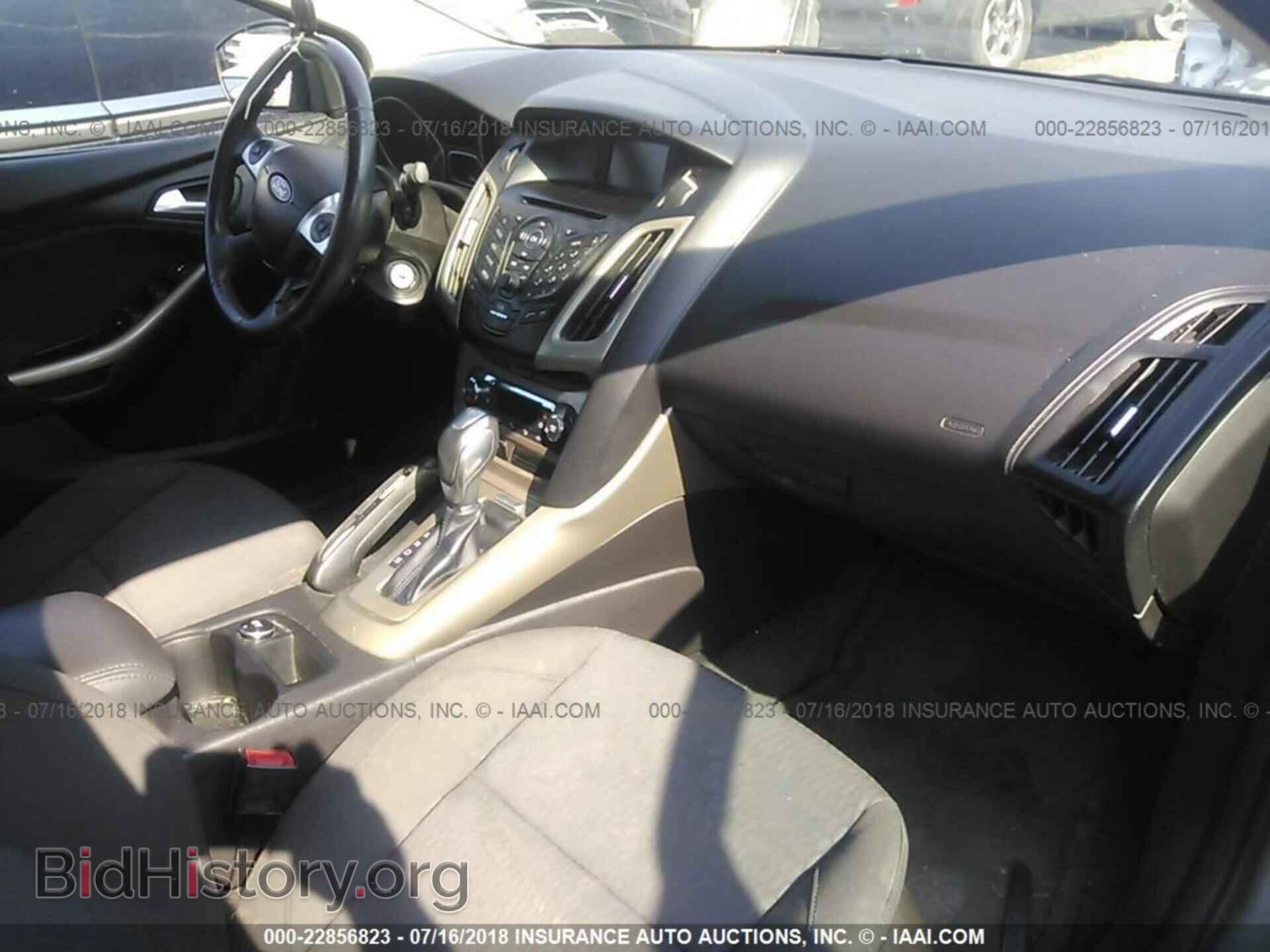 2012 Ford Focus - VIN: 1FAHP3H23CL208162 - Фото 5