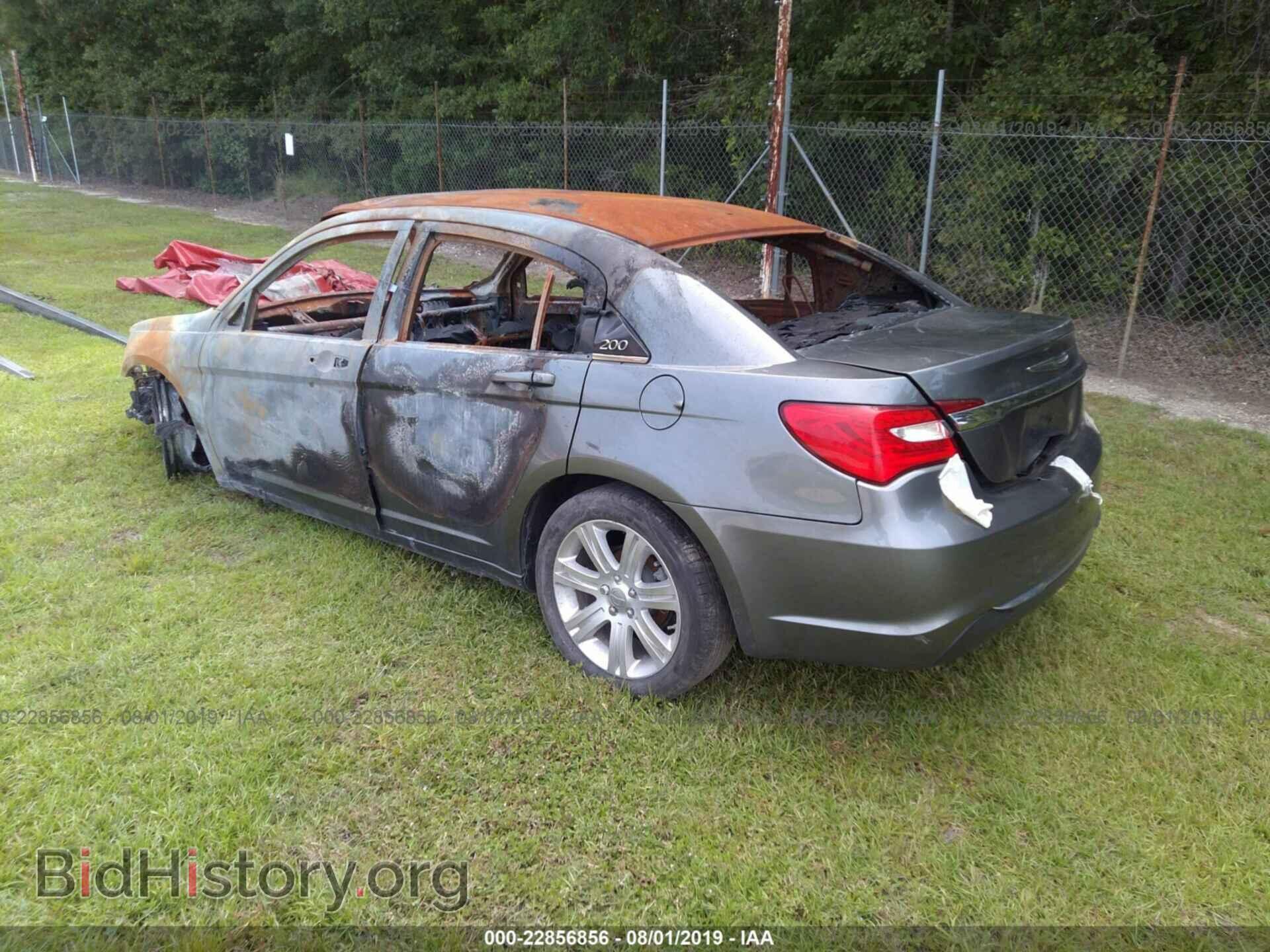 2013 CHRYSLER 200 - VIN: 1C3CCBBB1DN515472 - Фото 3