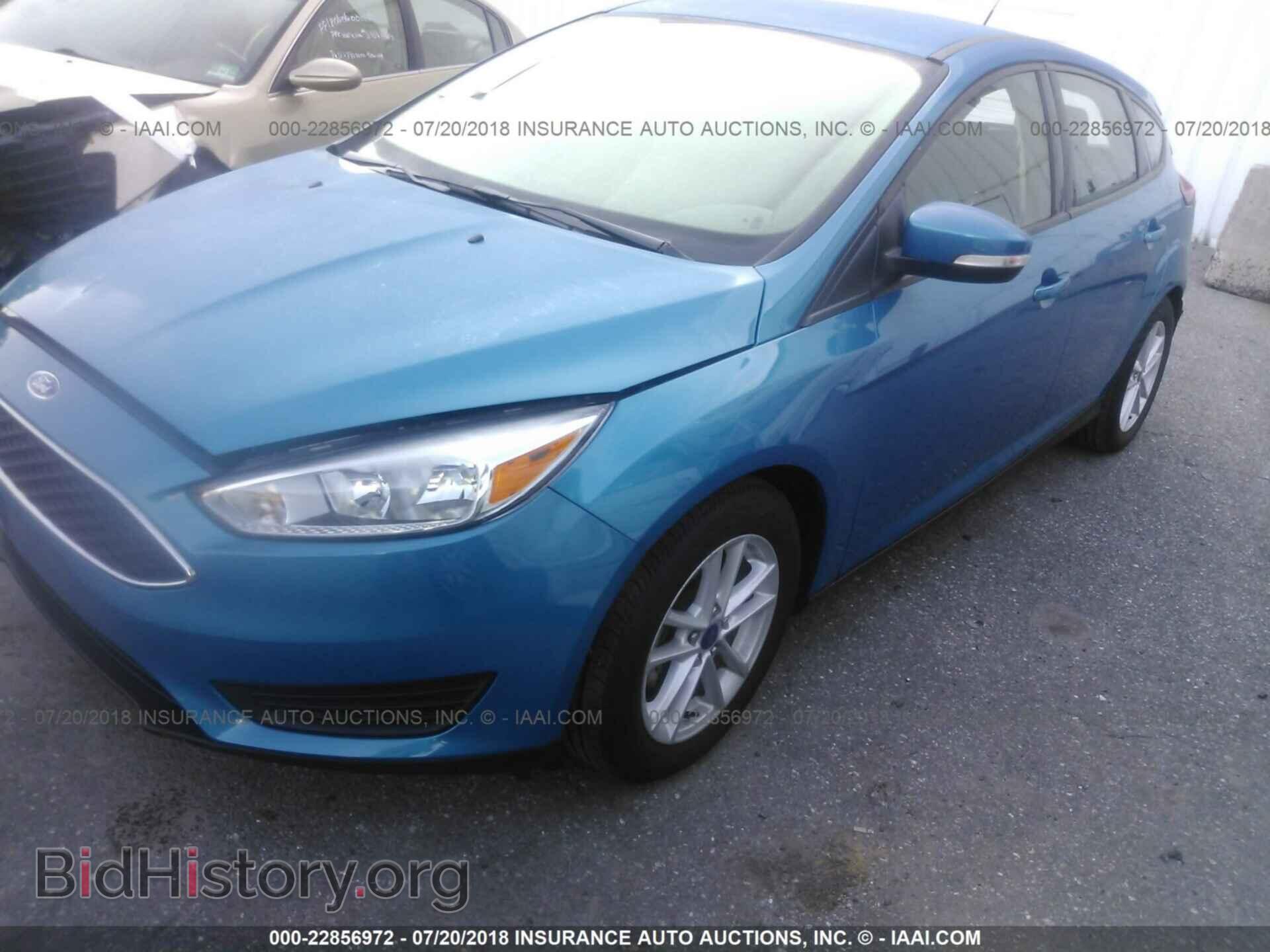 2016 Ford Focus - VIN: 1FADP3K26GL377265 - Photo 2