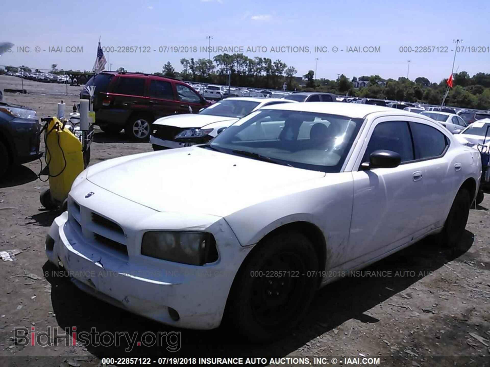 2008 DODGE CHARGER - VIN: 2B3KA43G28H196408 - Фото 2